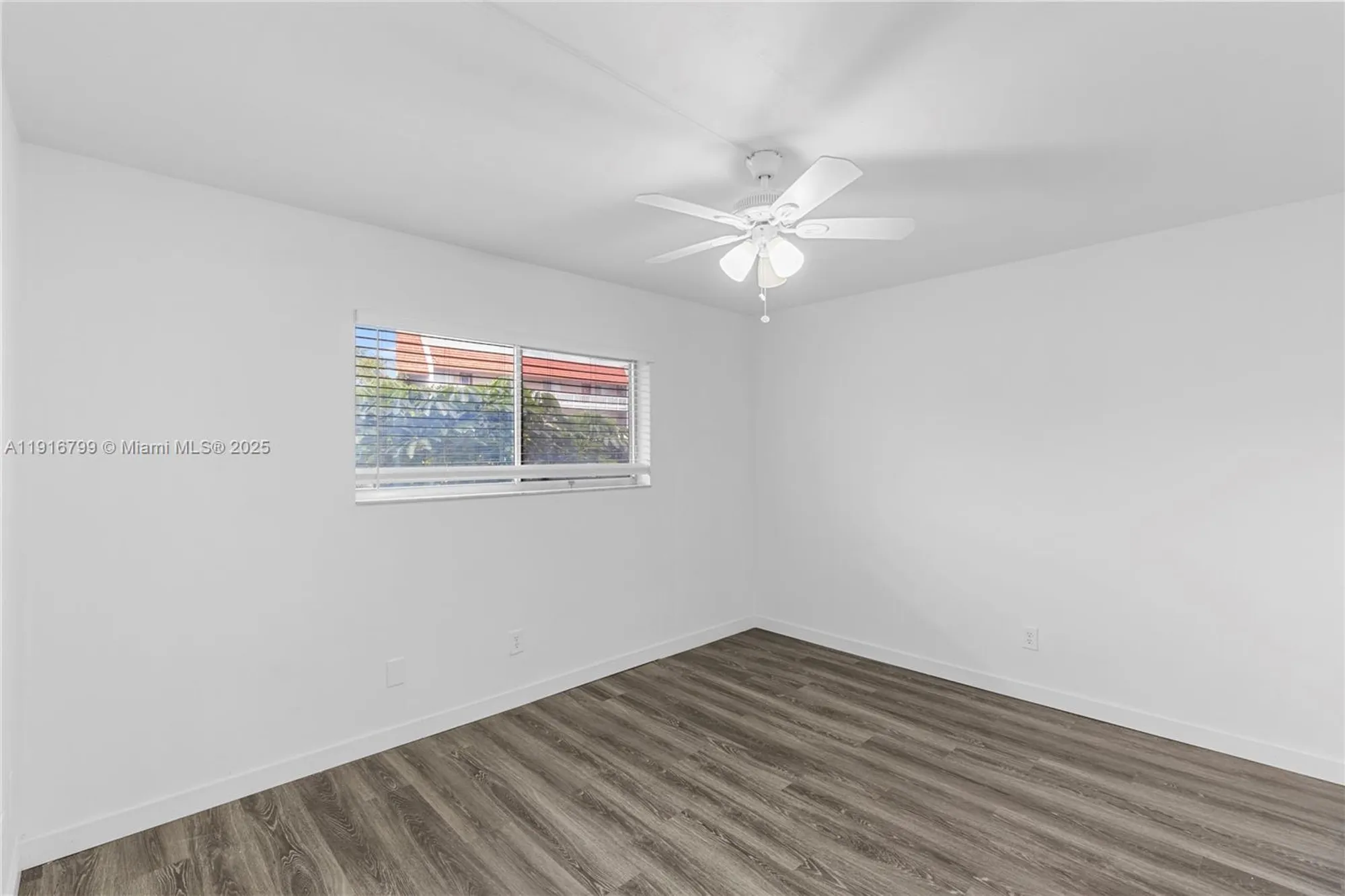 Property Slideshow image 16 of 29 | 3591 inverrary dr 203, Lauderhill, FL, 33319