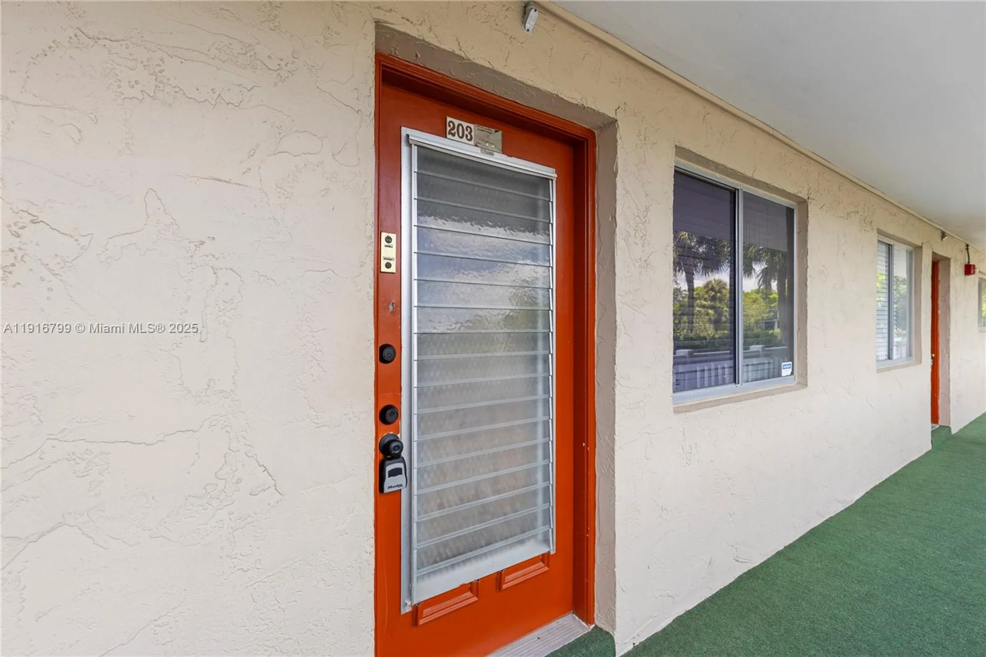 Property Slideshow image 25 of 29 | 3591 inverrary dr 203, Lauderhill, FL, 33319