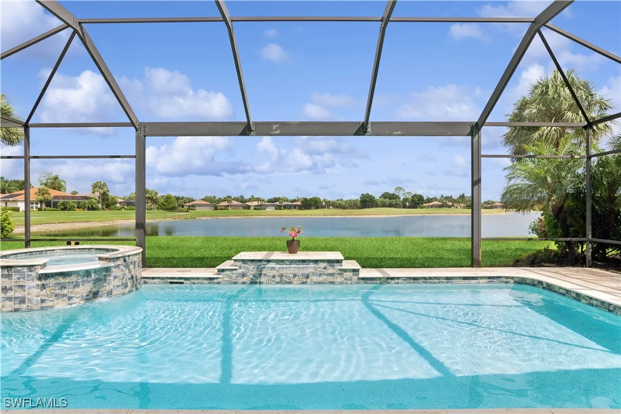 Property Slideshow image 21 of 26 | 8991 mustang island cir, Naples, FL, 34113