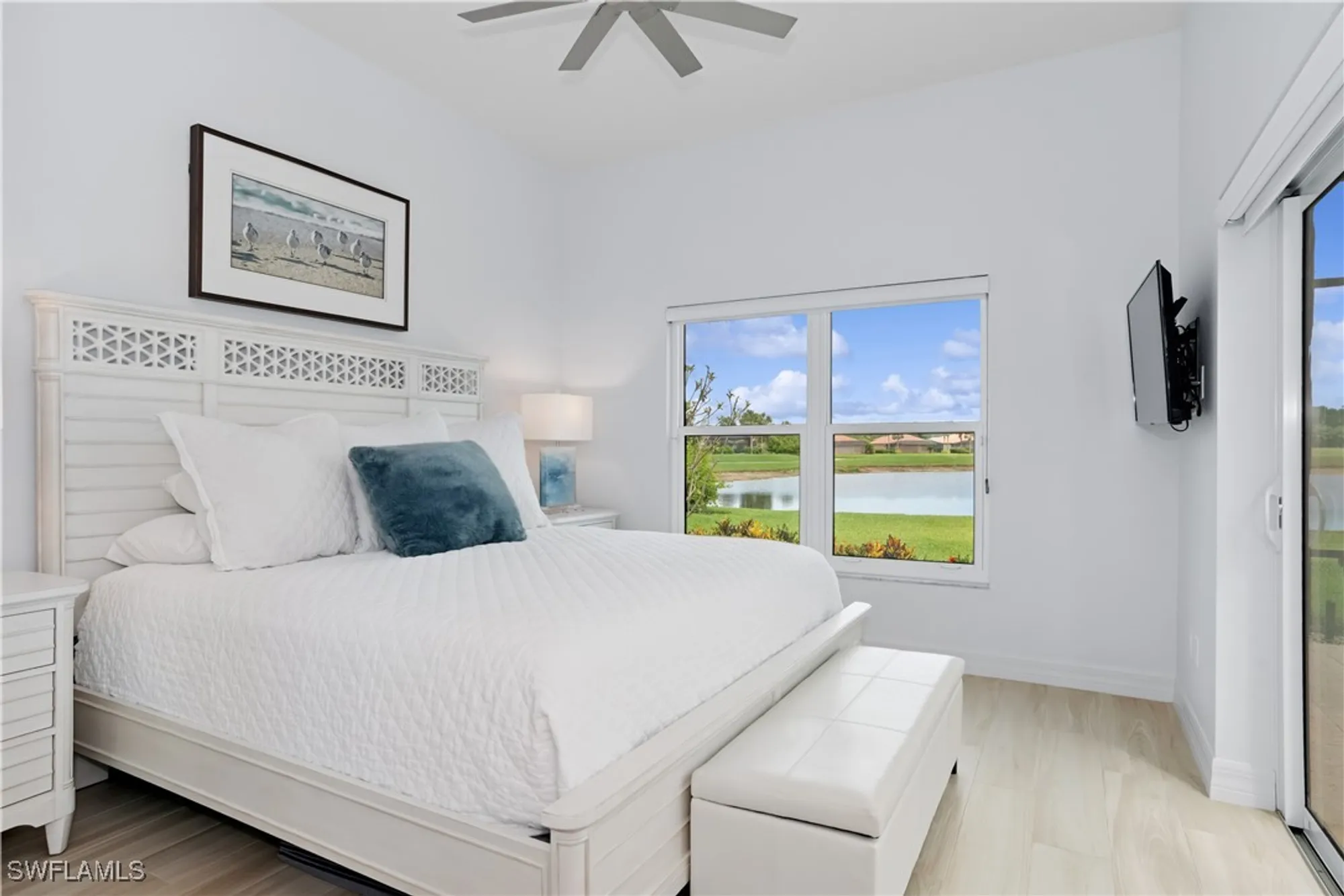 Property Slideshow image 22 of 26 | 8991 mustang island cir, Naples, FL, 34113