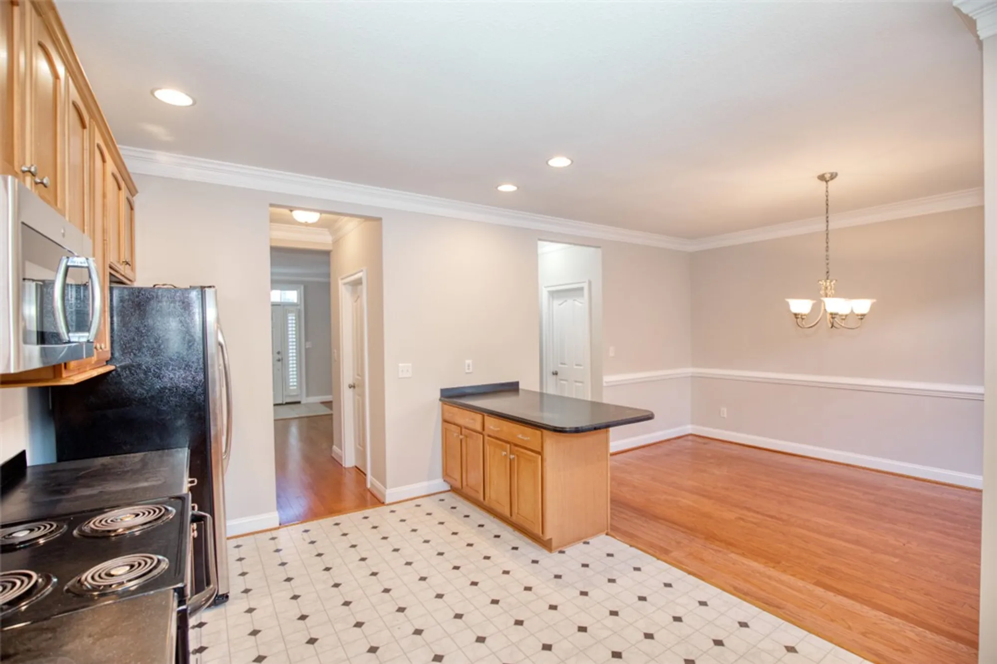 Property Slideshow image 17 of 40 | 4610 town creek dr, Williamsburg, VA, 23188