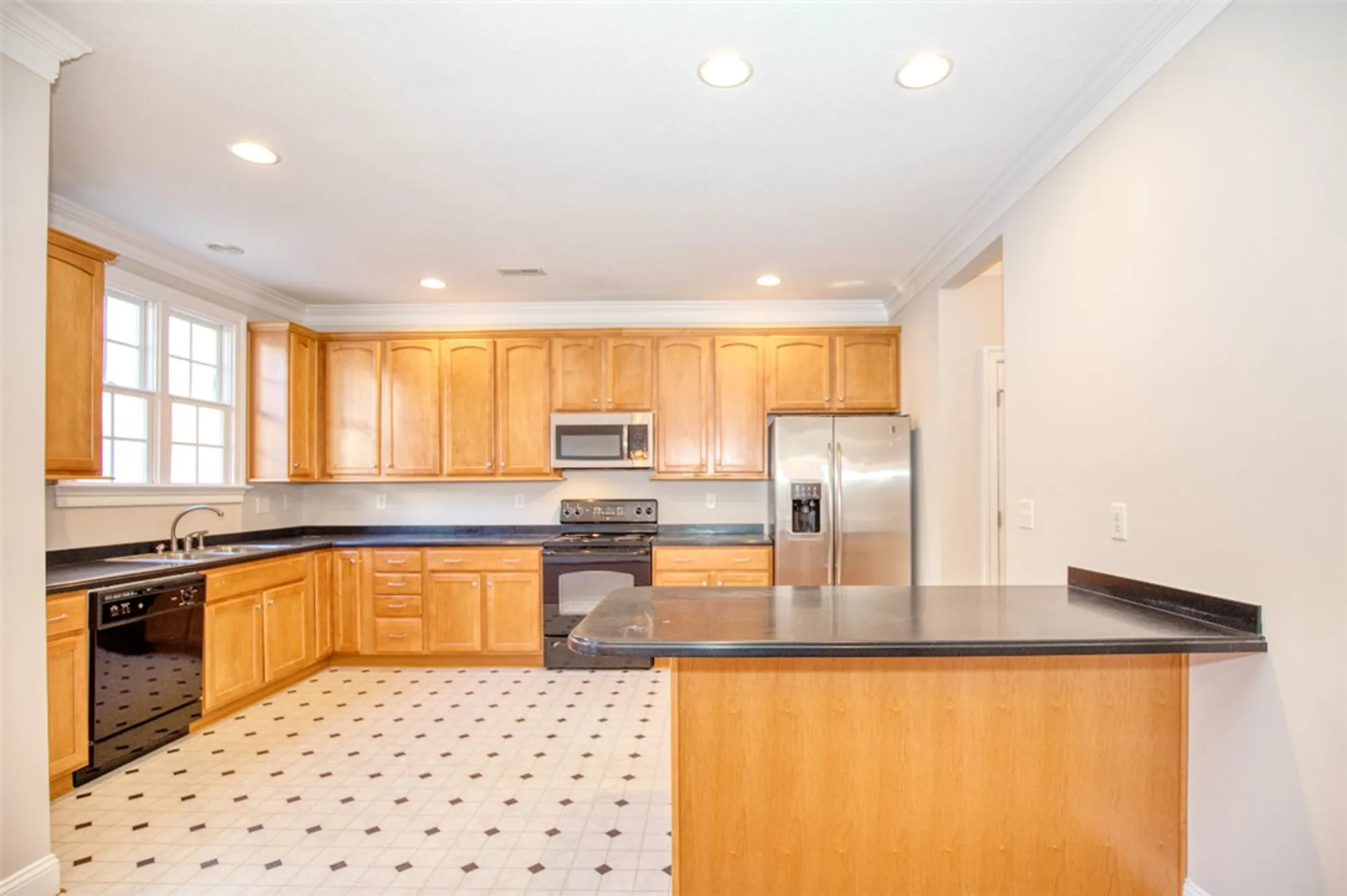 Property Slideshow image 18 of 40 | 4610 town creek dr, Williamsburg, VA, 23188