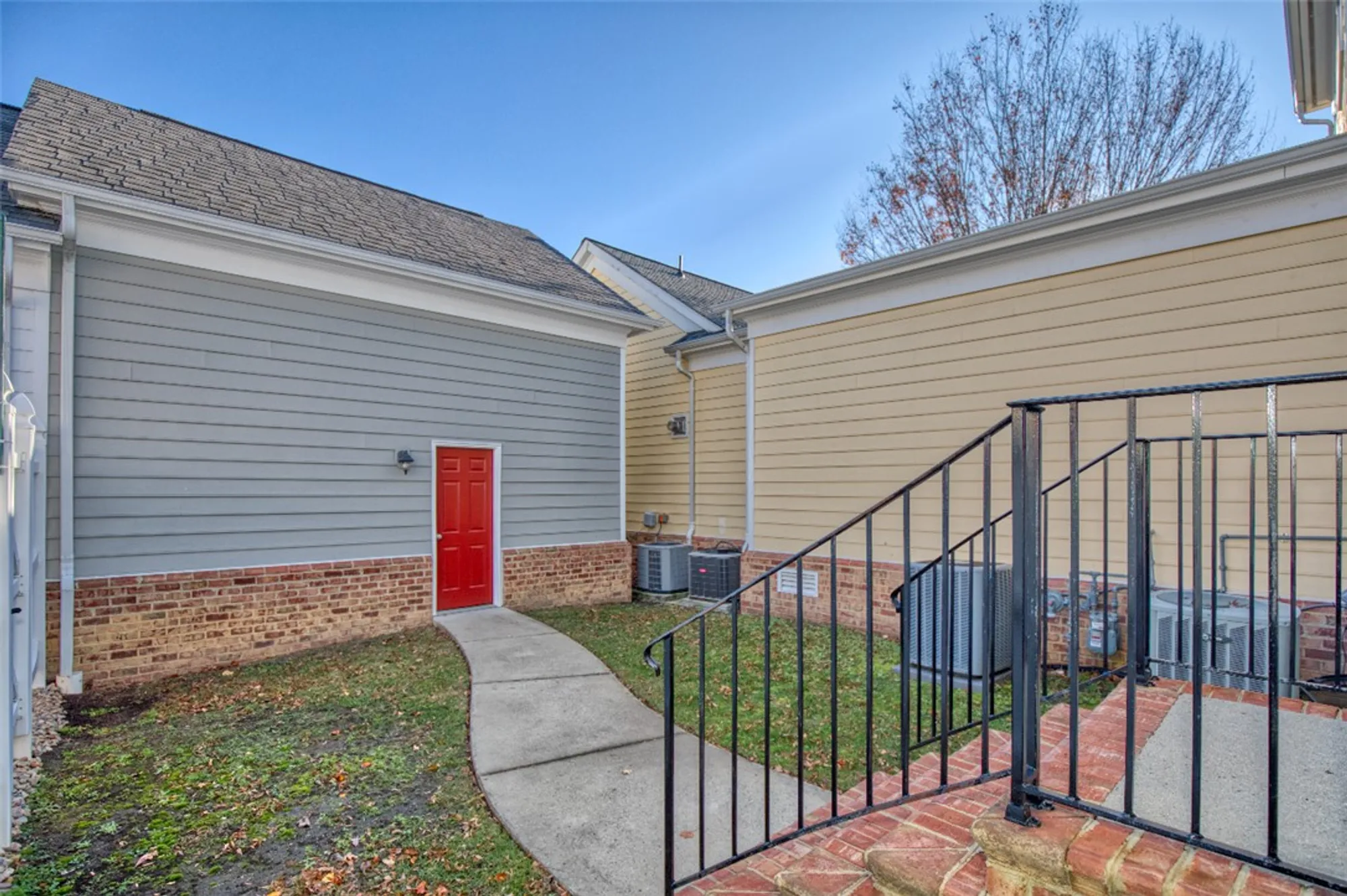 Property Slideshow image 11 of 40 | 4610 town creek dr, Williamsburg, VA, 23188