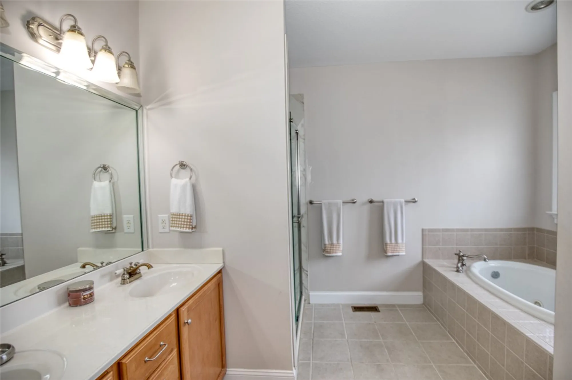 Property Slideshow image 24 of 40 | 4610 town creek dr, Williamsburg, VA, 23188