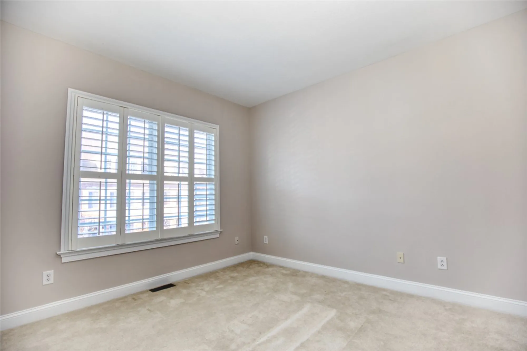 Property Slideshow image 31 of 40 | 4610 town creek dr, Williamsburg, VA, 23188