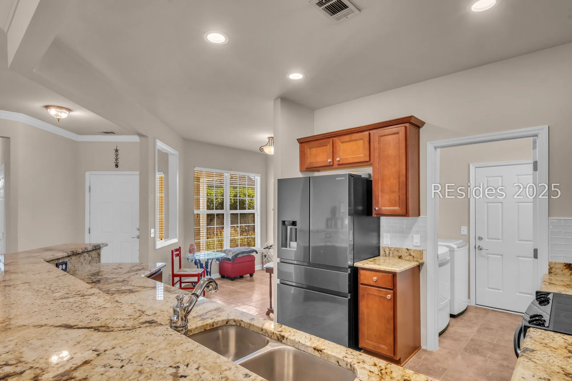 Property Slideshow image 18 of 31 | 10 thomas bee dr, Bluffton, SC, 29909