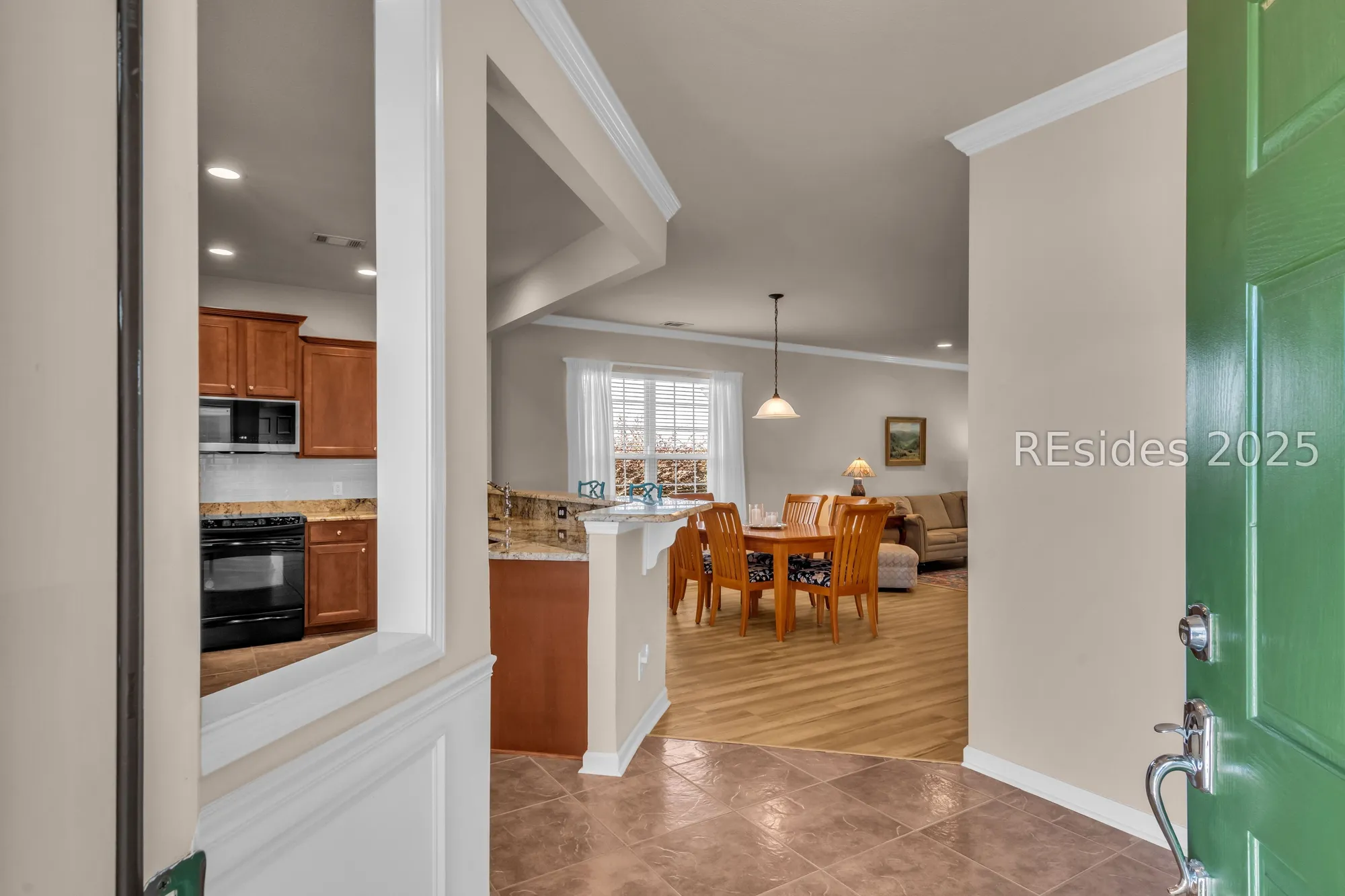 Property Slideshow image 10 of 31 | 10 thomas bee dr, Bluffton, SC, 29909