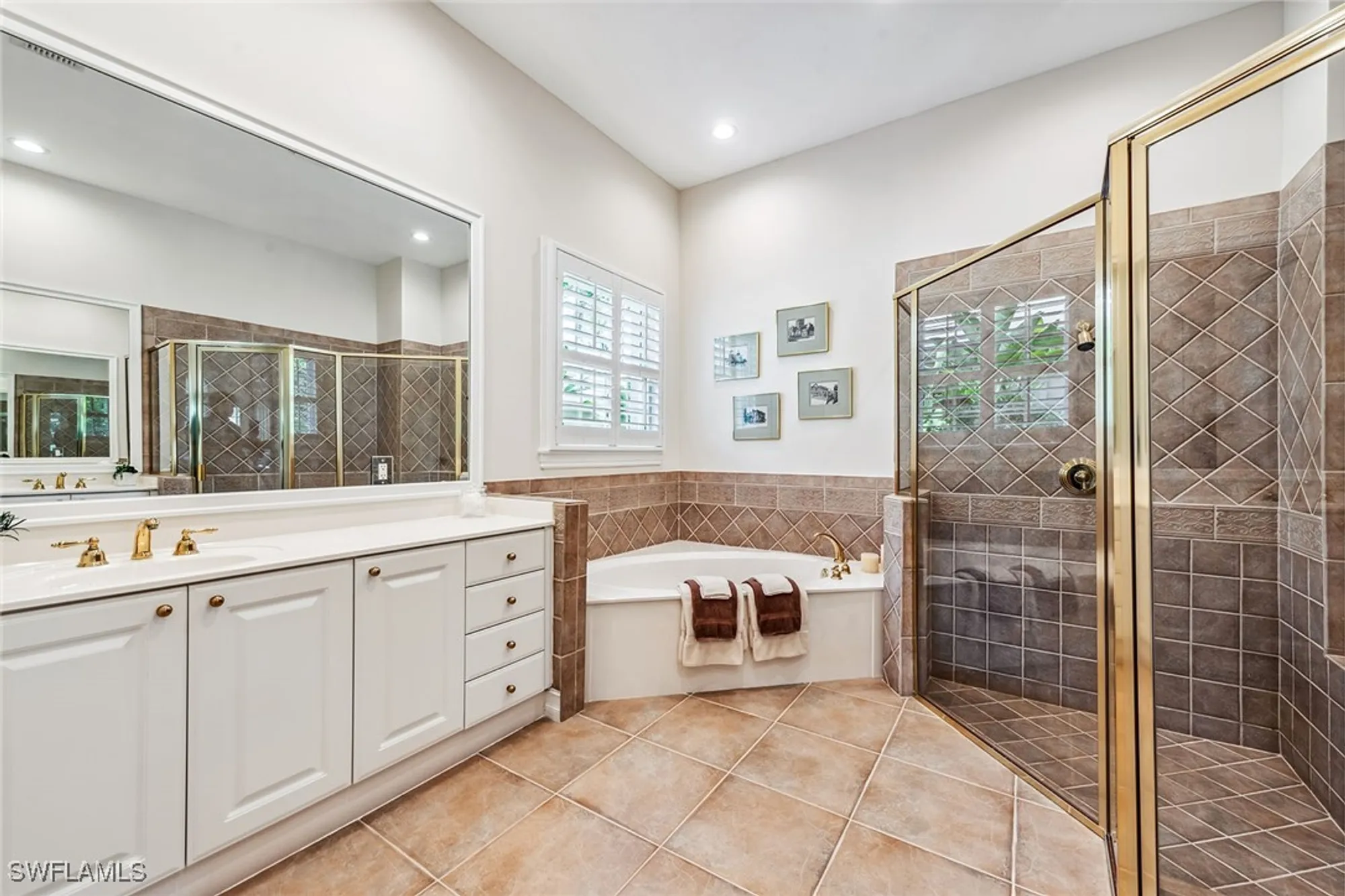 Property Slideshow image 15 of 50 | 8499 mallards way, Naples, FL, 34114