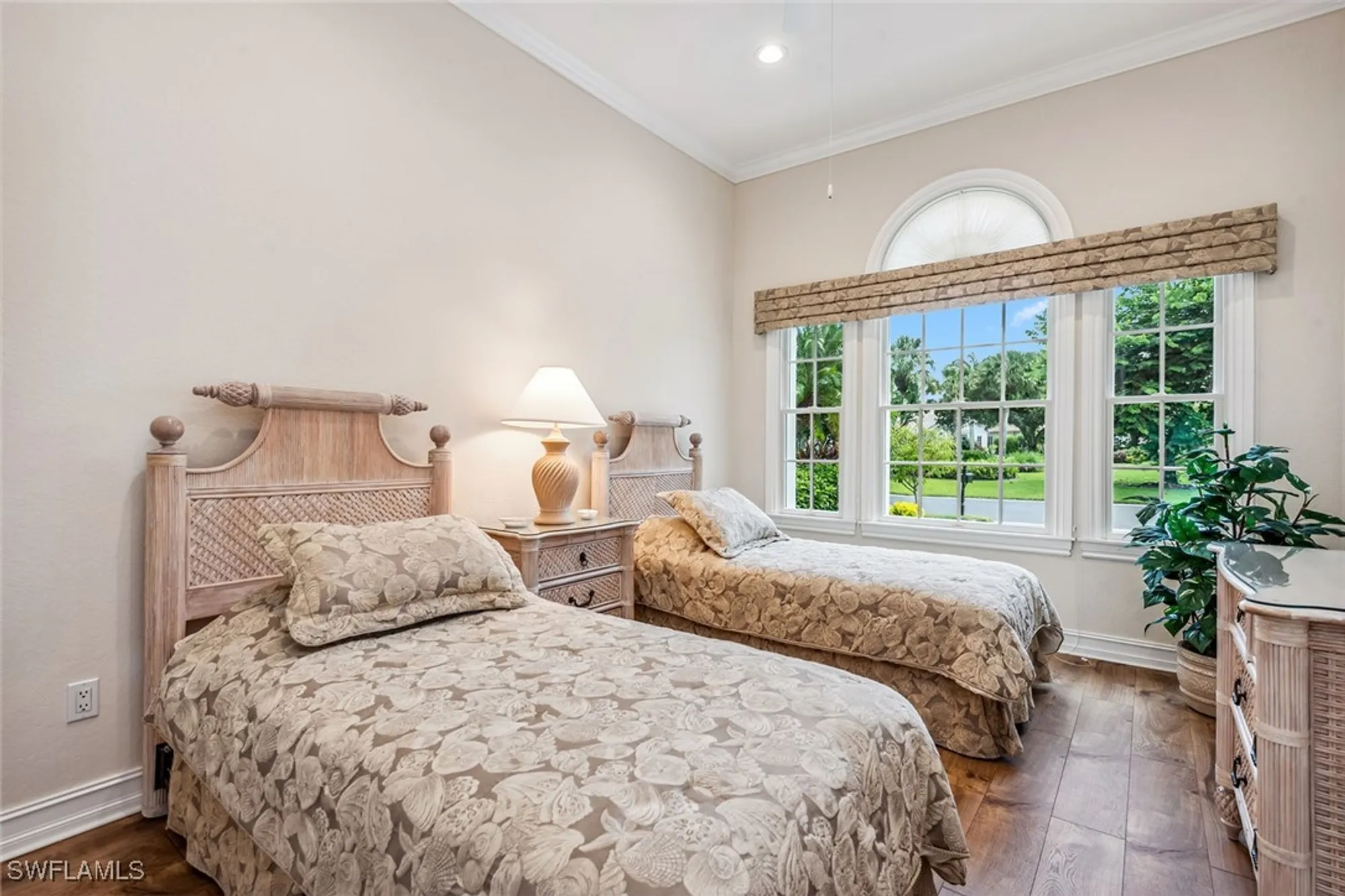 Property Slideshow image 17 of 50 | 8499 mallards way, Naples, FL, 34114