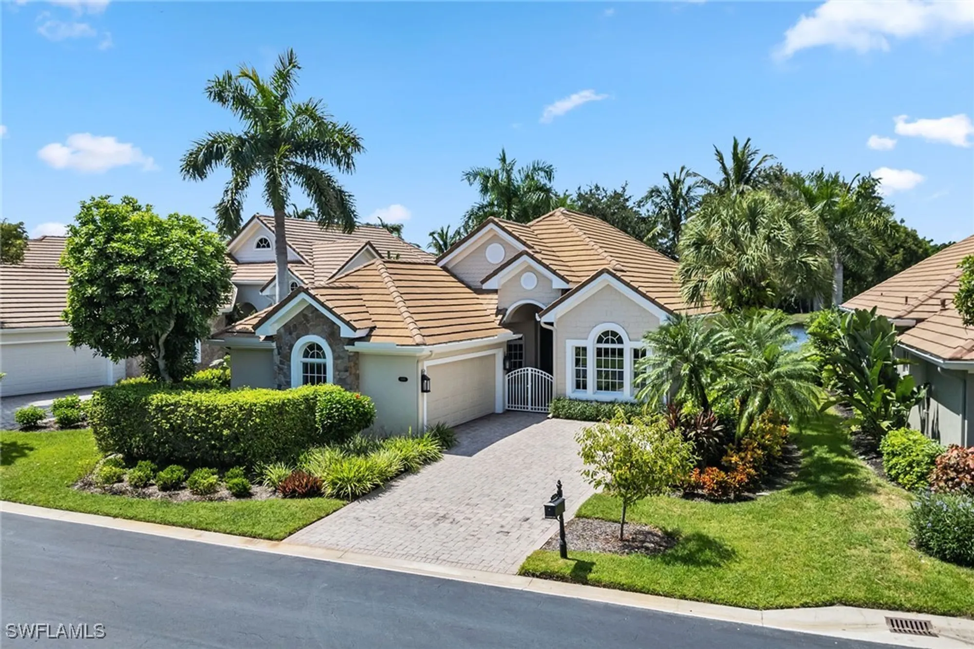Property Slideshow image 28 of 50 | 8499 mallards way, Naples, FL, 34114