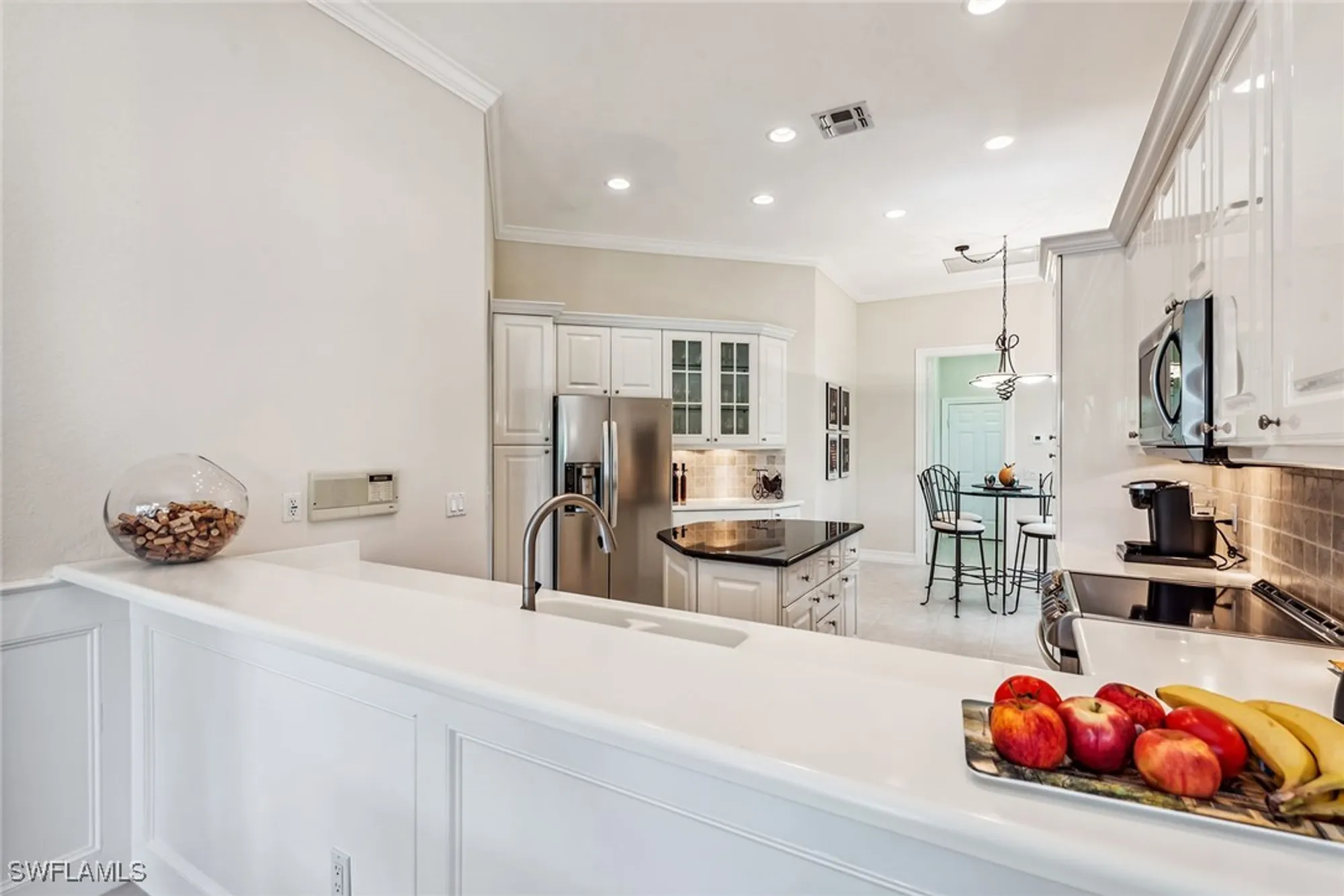 Property Slideshow image 7 of 50 | 8499 mallards way, Naples, FL, 34114