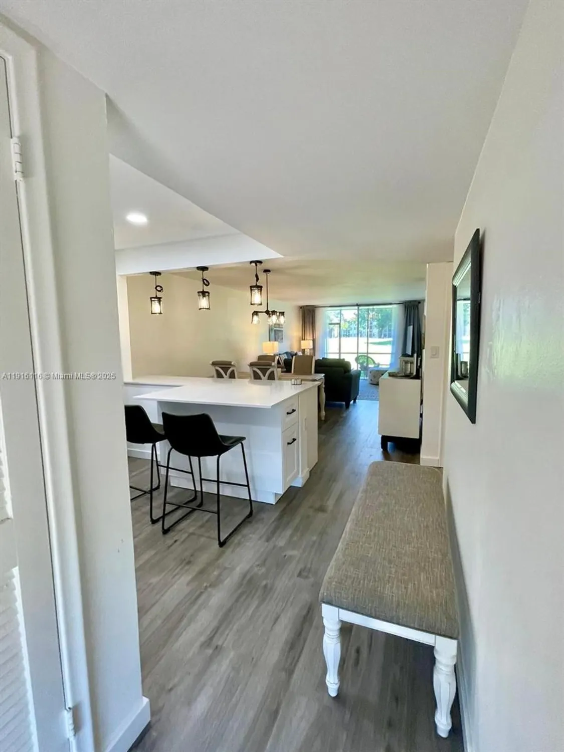 Property Slideshow image 5 of 40 | 8941 s hollybrook blvd 103, Pembroke Pines, FL, 33025