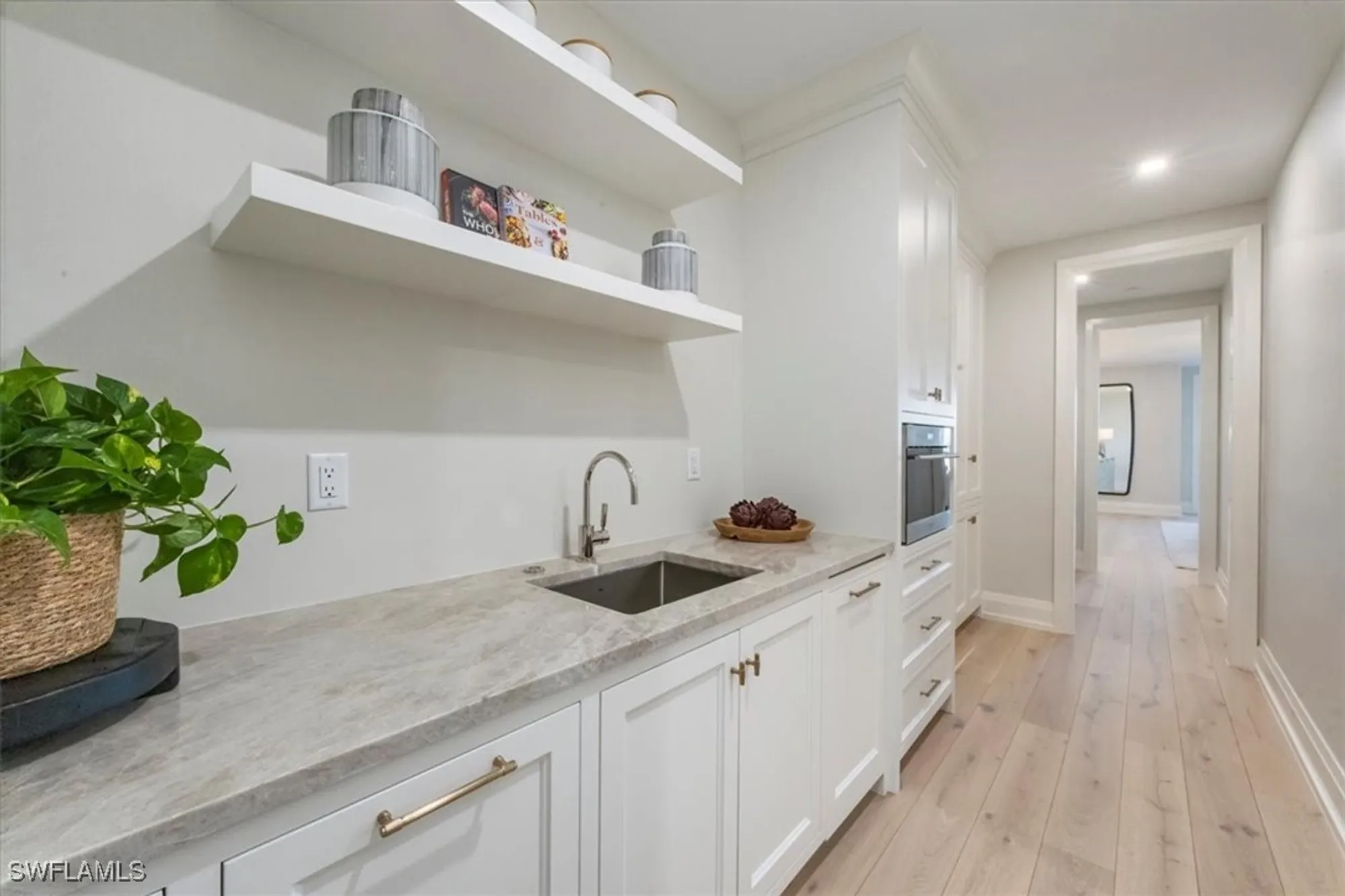 Property Slideshow image 16 of 48 | 1820 gulf shore blvd n # 402-403, Naples, FL, 34102