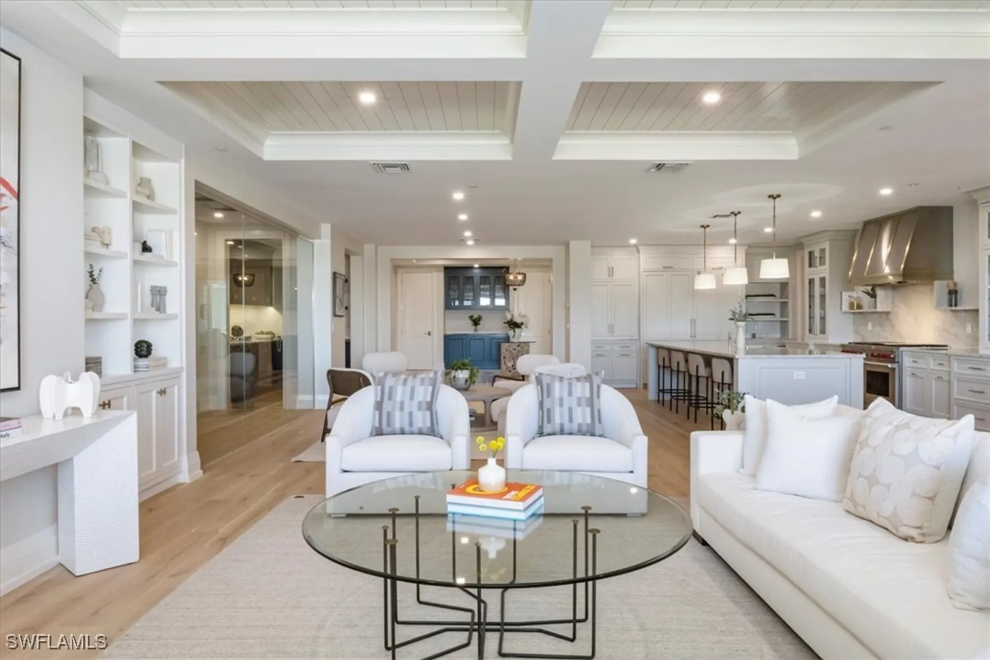 Property Slideshow image 11 of 48 | 1820 gulf shore blvd n # 402-403, Naples, FL, 34102