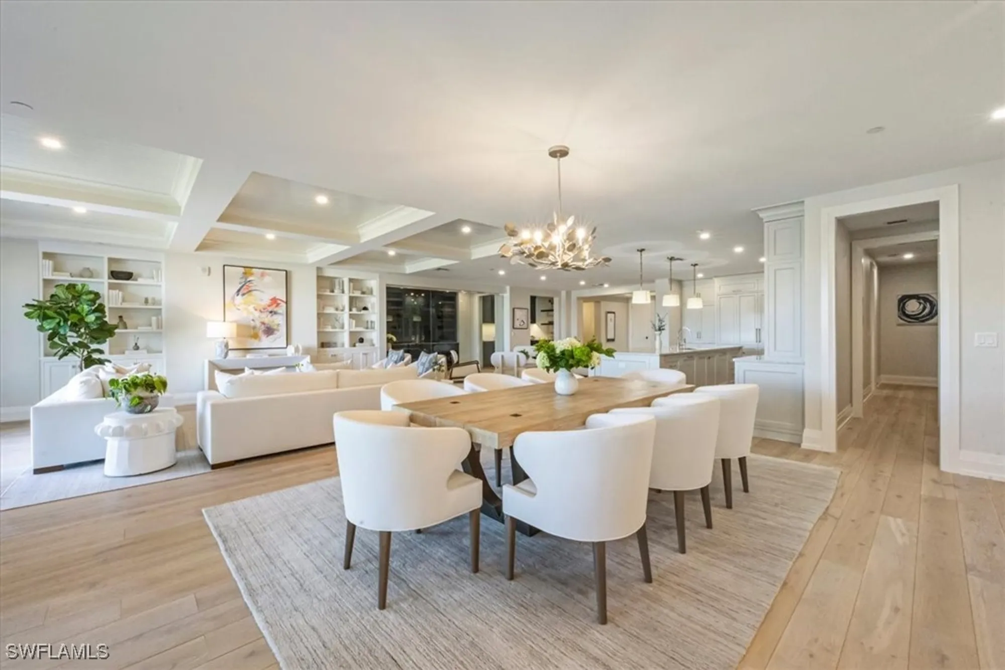 Property Slideshow image 13 of 48 | 1820 gulf shore blvd n # 402-403, Naples, FL, 34102