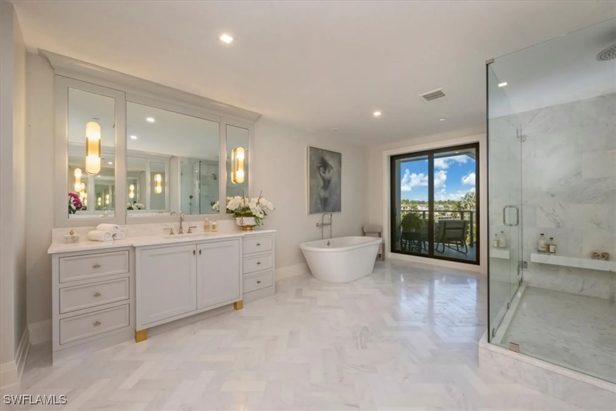 Property Slideshow image 25 of 48 | 1820 gulf shore blvd n # 402-403, Naples, FL, 34102