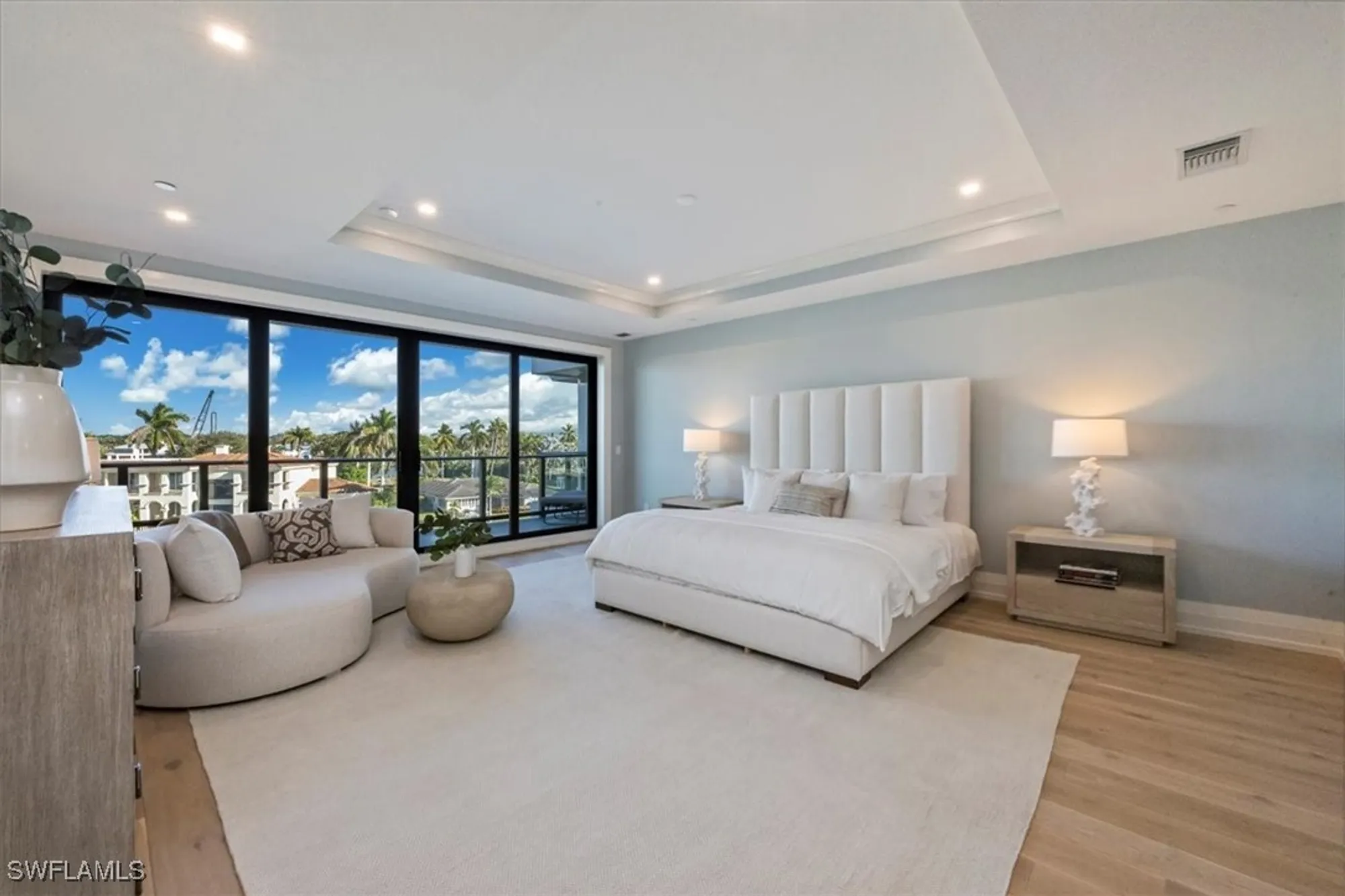 Property Slideshow image 21 of 48 | 1820 gulf shore blvd n # 402-403, Naples, FL, 34102