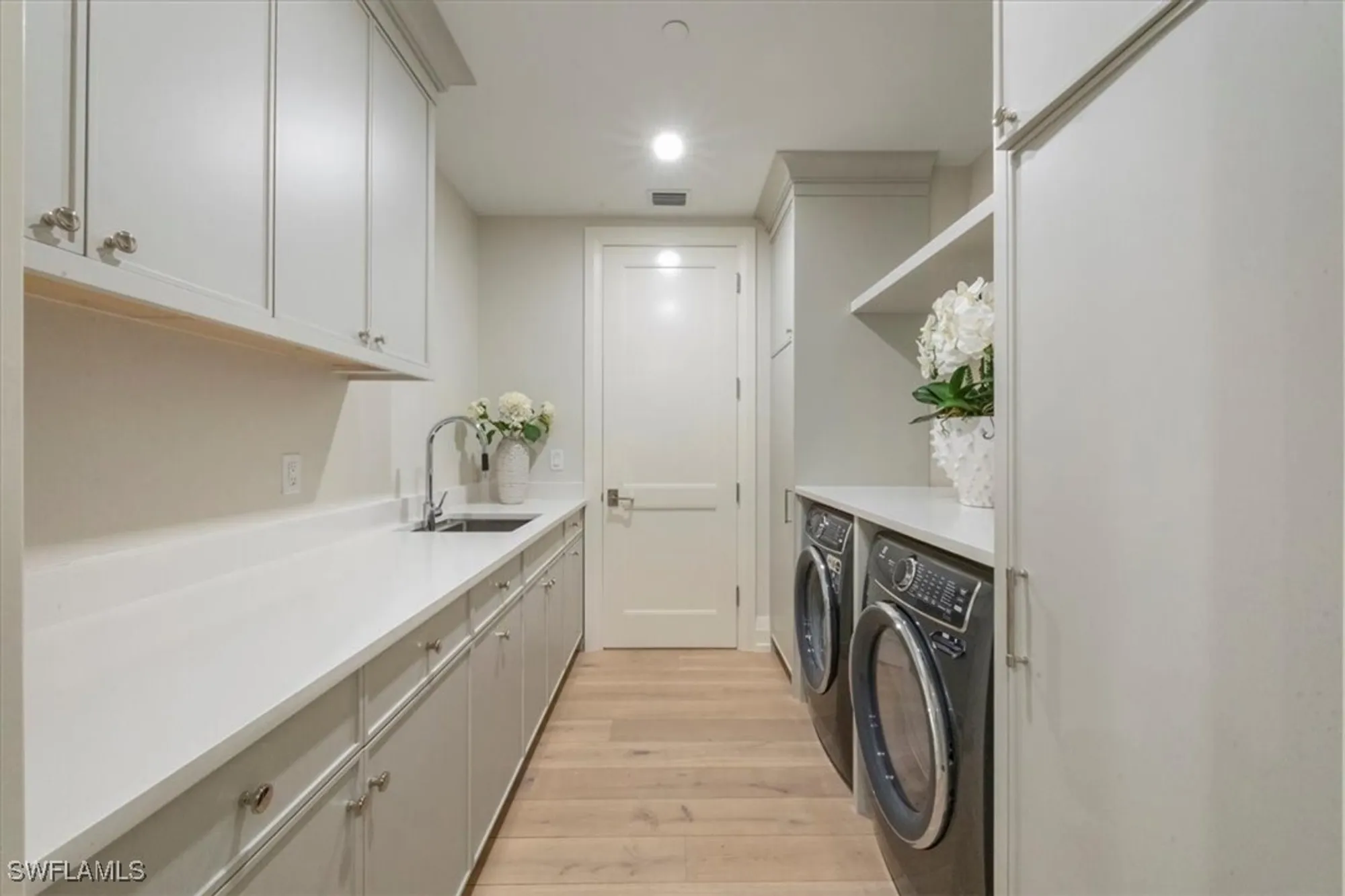 Property Slideshow image 37 of 48 | 1820 gulf shore blvd n # 402-403, Naples, FL, 34102