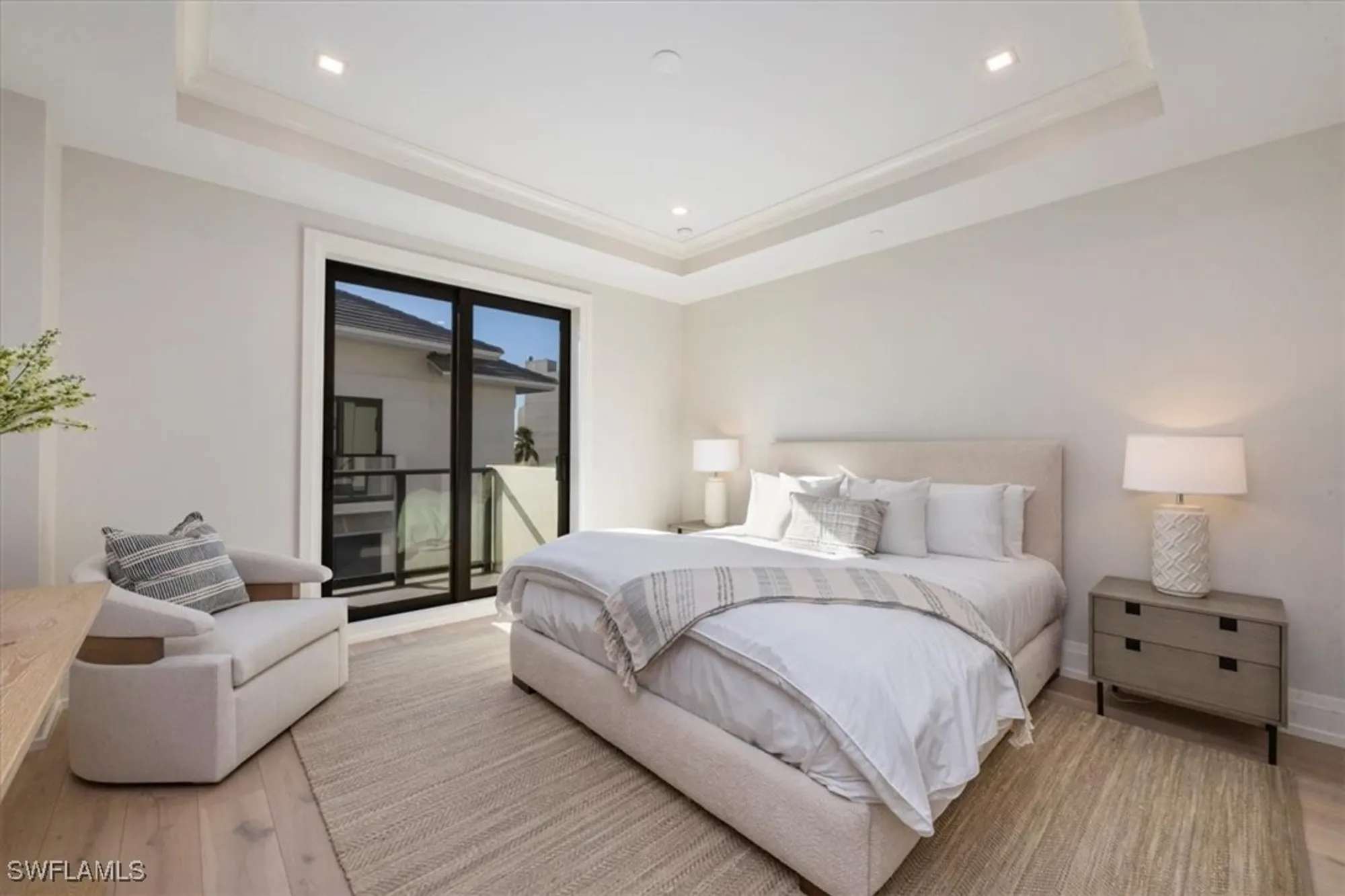 Property Slideshow image 33 of 48 | 1820 gulf shore blvd n # 402-403, Naples, FL, 34102