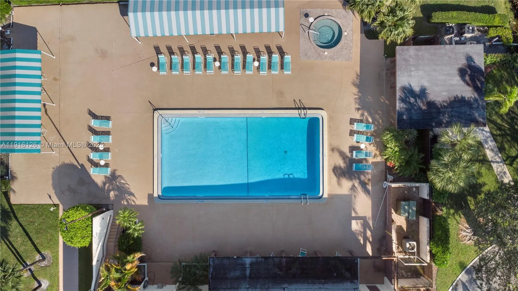 Property Slideshow image 26 of 36 | 7831 willow spring dr apt 525, Lake Worth, FL, 33467