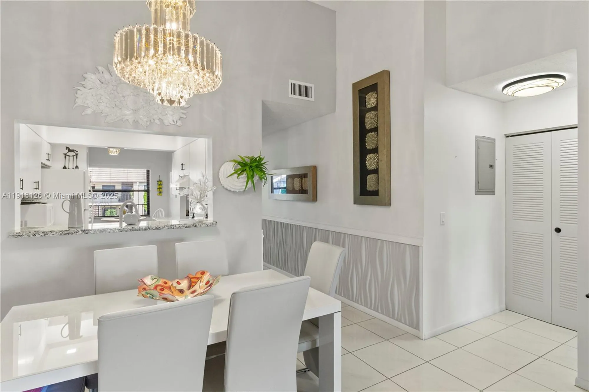 Property Slideshow image 3 of 36 | 7831 willow spring dr apt 525, Lake Worth, FL, 33467
