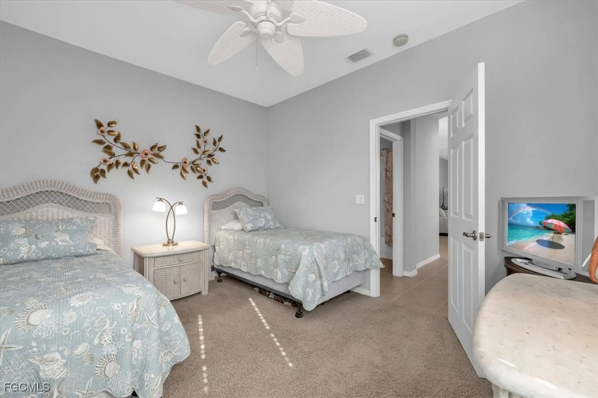 Property Slideshow image 22 of 36 | 10515 diamante way, Fort Myers, FL, 33913