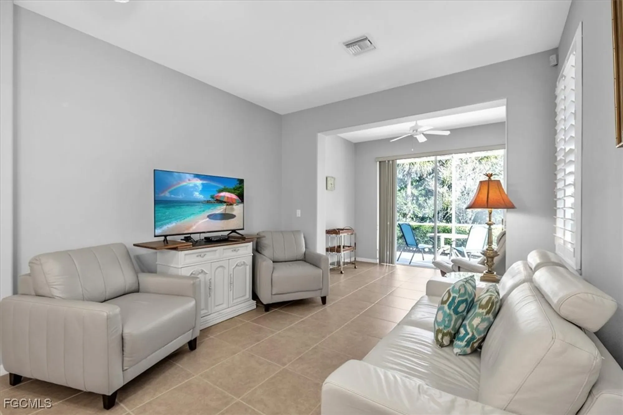 Property Slideshow image 7 of 36 | 10515 diamante way, Fort Myers, FL, 33913