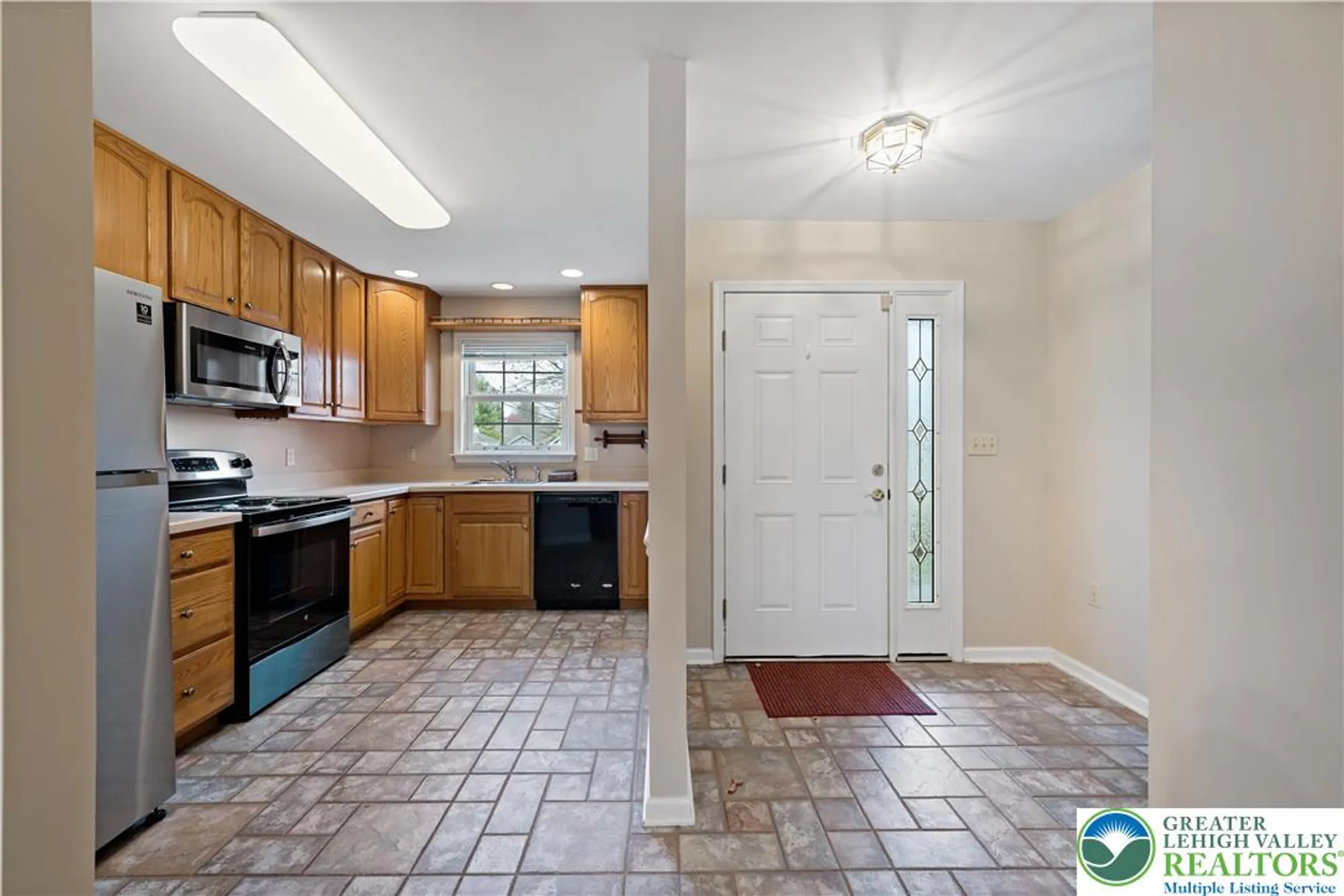 Property Slideshow image 9 of 29 | 1300 upstream farm rd, Forks Twp, PA, 18040