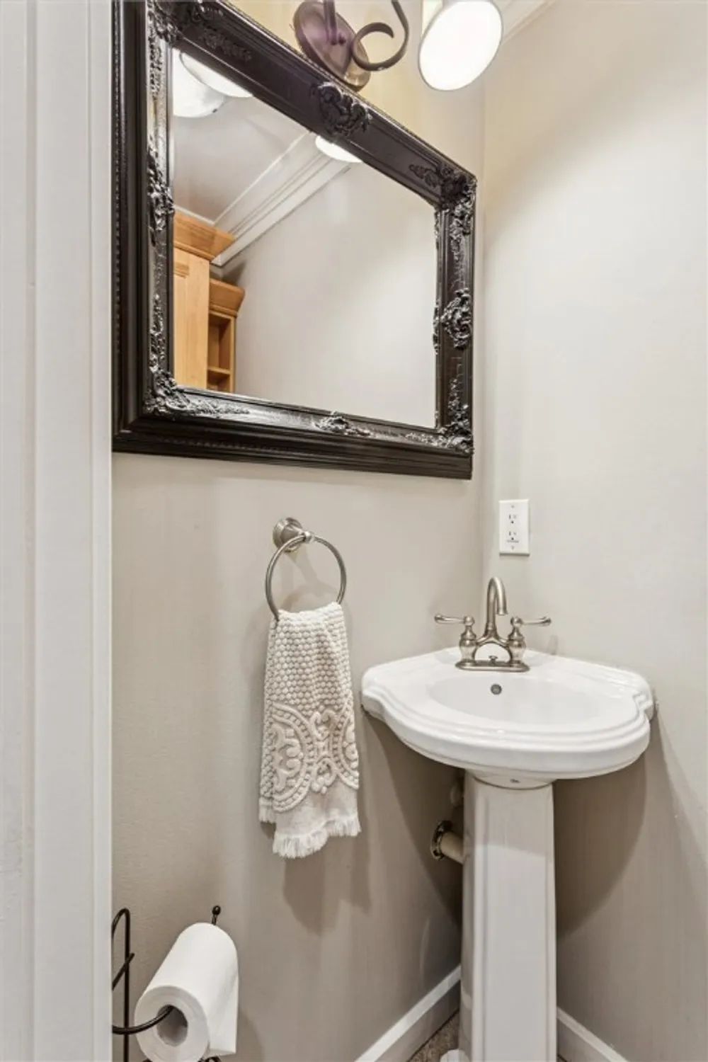 Property Slideshow image 19 of 50 | 110 harrops gln, Williamsburg, VA, 23185