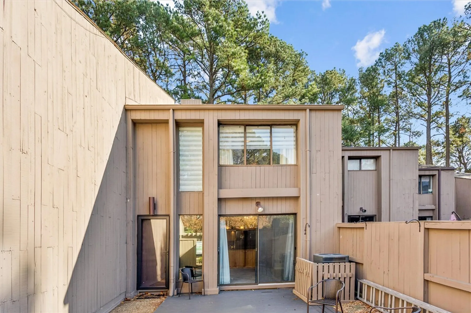 Property Slideshow image 45 of 50 | 110 harrops gln, Williamsburg, VA, 23185