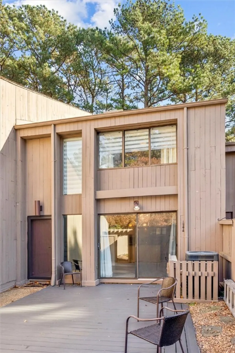 Property Slideshow image 46 of 50 | 110 harrops gln, Williamsburg, VA, 23185