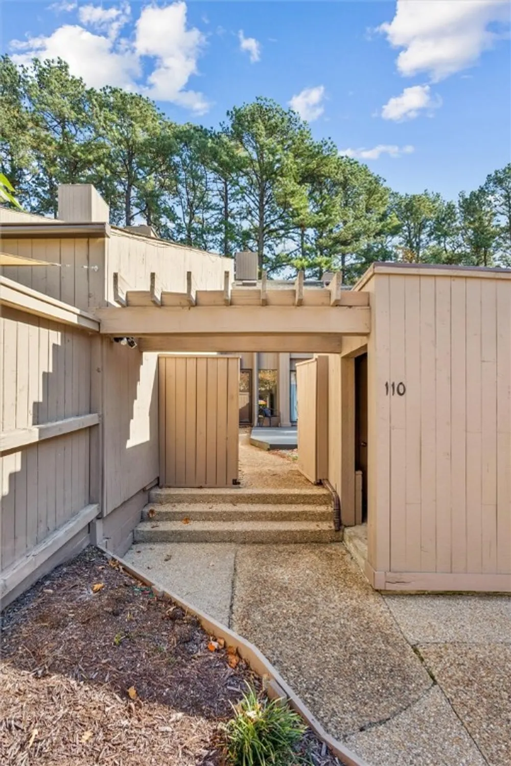 Property Slideshow image 48 of 50 | 110 harrops gln, Williamsburg, VA, 23185