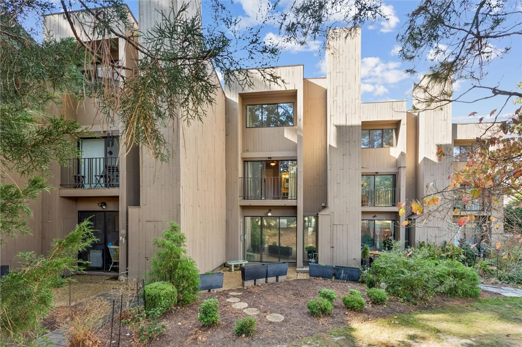 Property Slideshow image 40 of 50 | 110 harrops gln, Williamsburg, VA, 23185