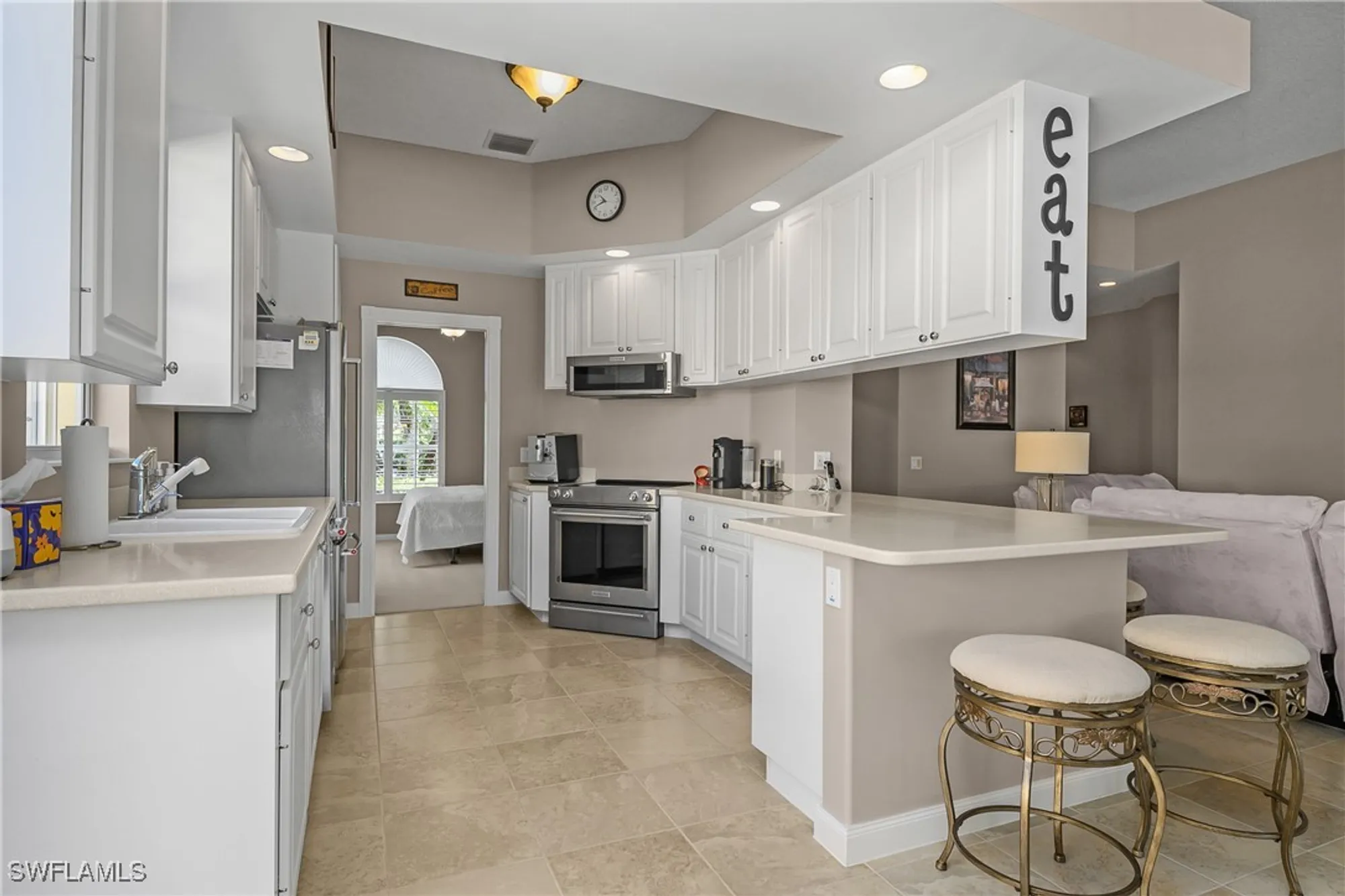 Property Slideshow image 16 of 50 | 28728 wahoo dr, Bonita Springs, FL, 34135