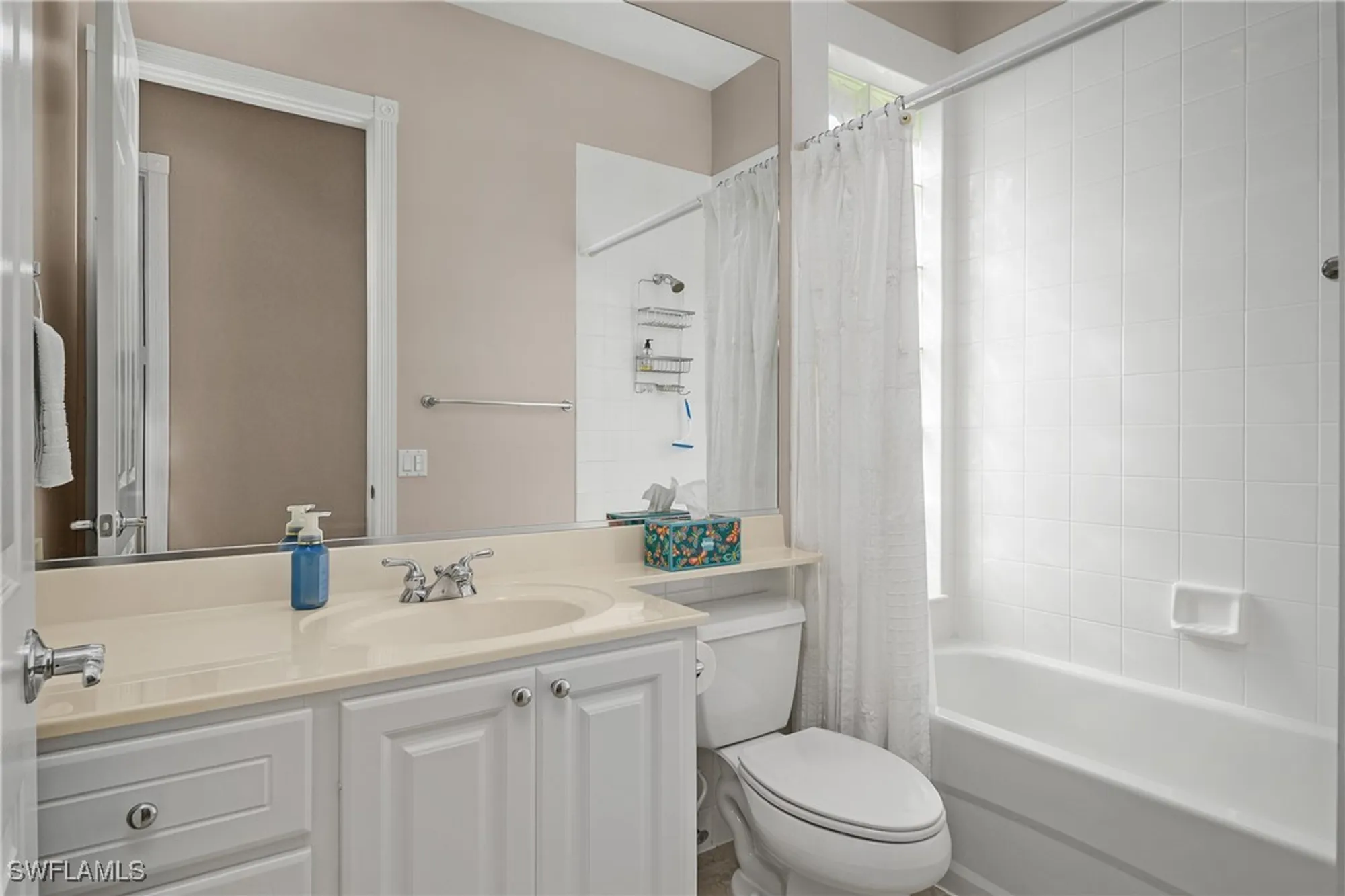 Property Slideshow image 29 of 50 | 28728 wahoo dr, Bonita Springs, FL, 34135
