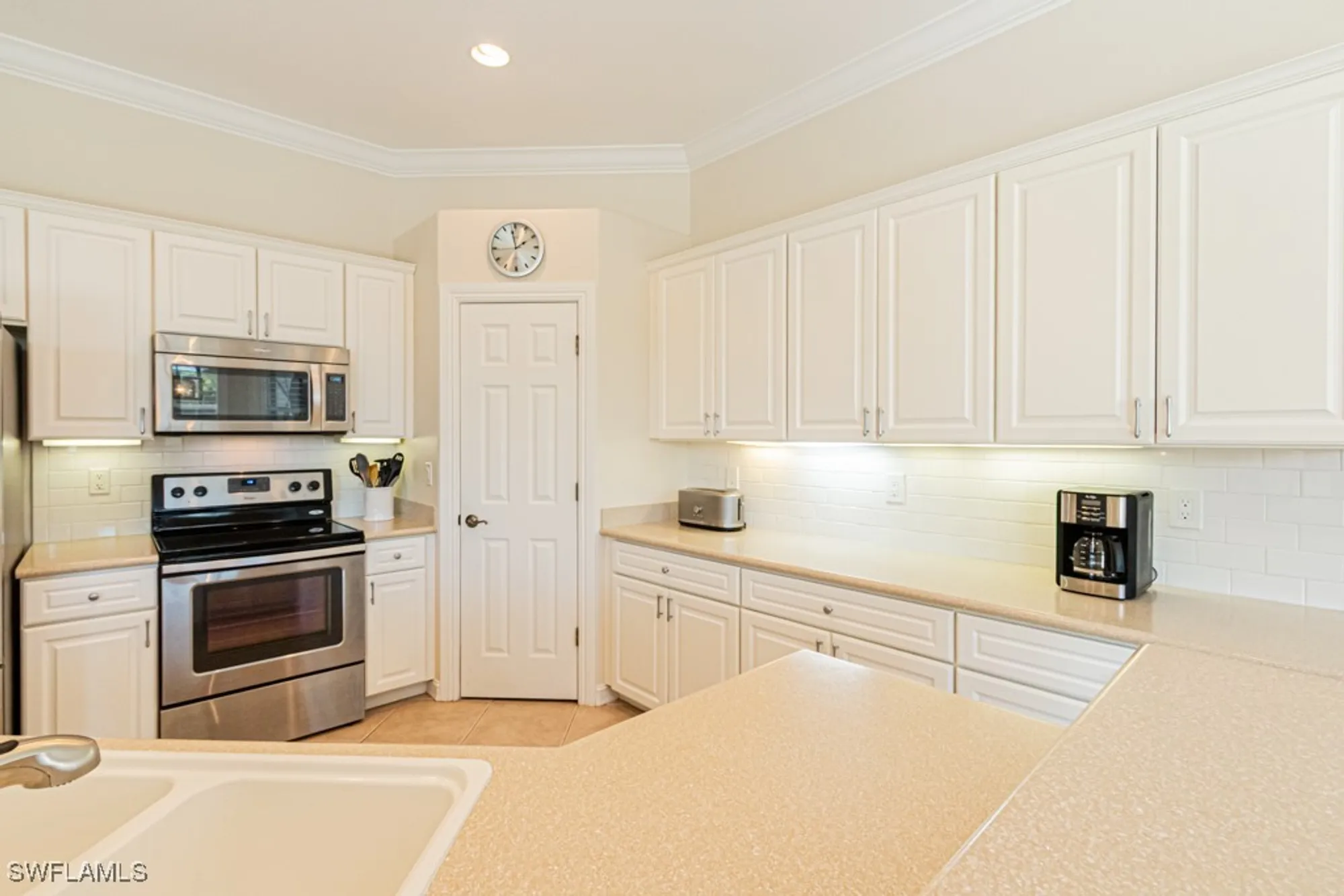 Property Slideshow image 34 of 50 | 6968 amen corner ct, Naples, FL, 34113