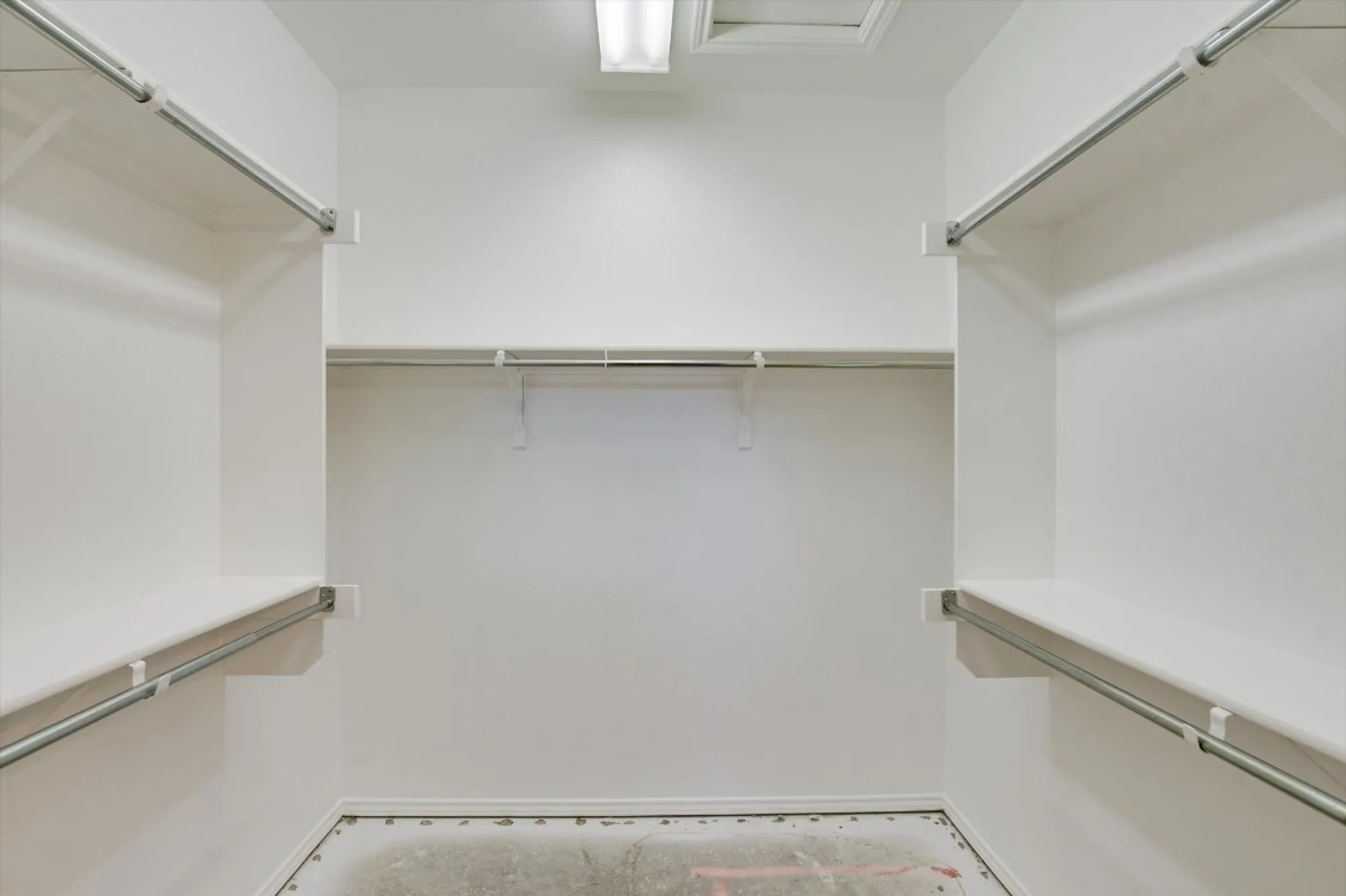 Property Slideshow image 10 of 15 | 116 bowie cir, Georgetown, TX, 78633