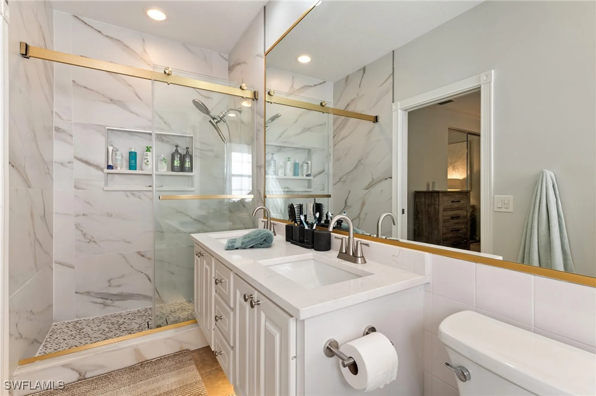 Property Slideshow image 17 of 47 | 15578 latitude dr, Bonita Springs, FL, 34135