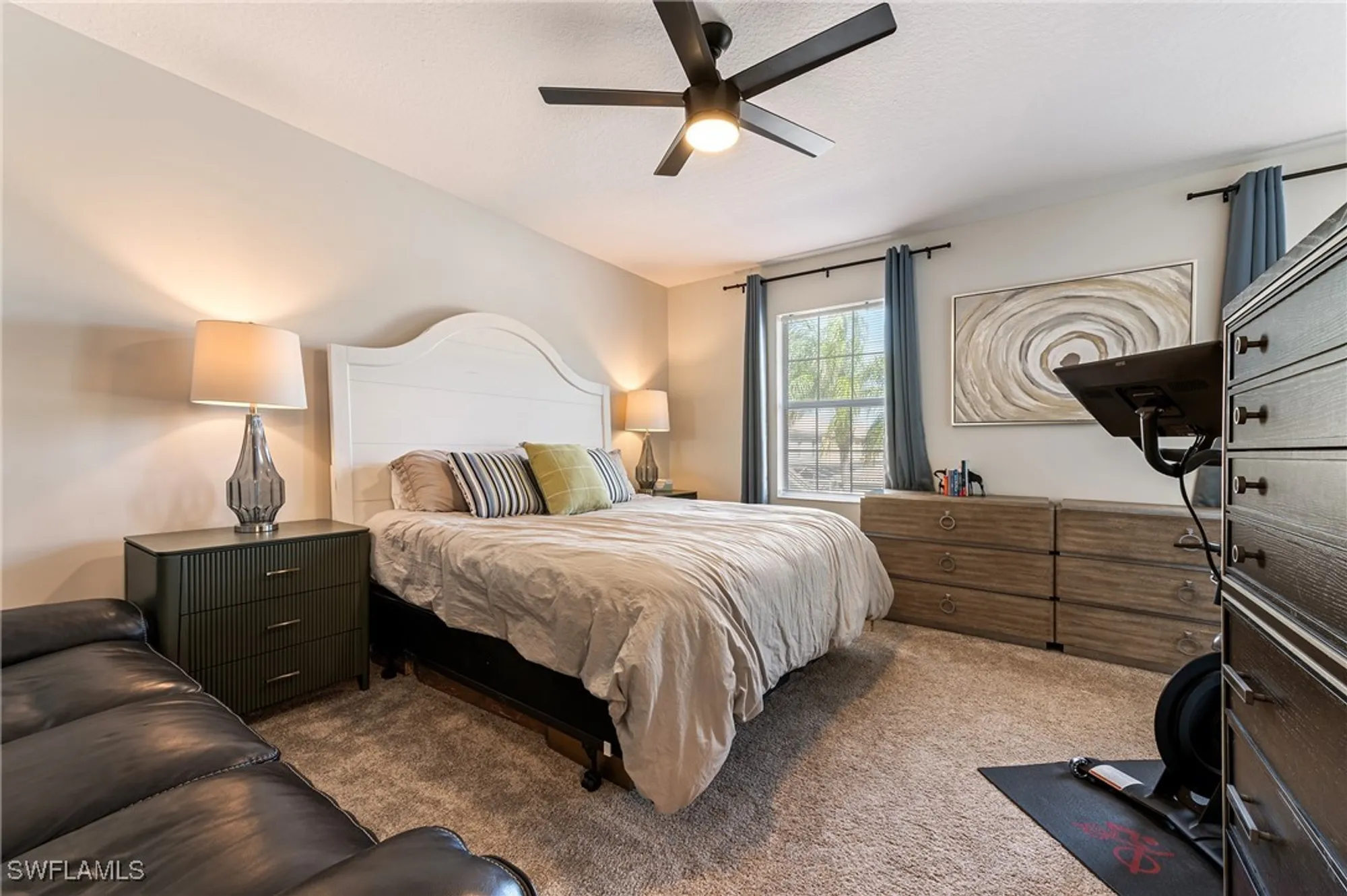 Property Slideshow image 13 of 47 | 15578 latitude dr, Bonita Springs, FL, 34135