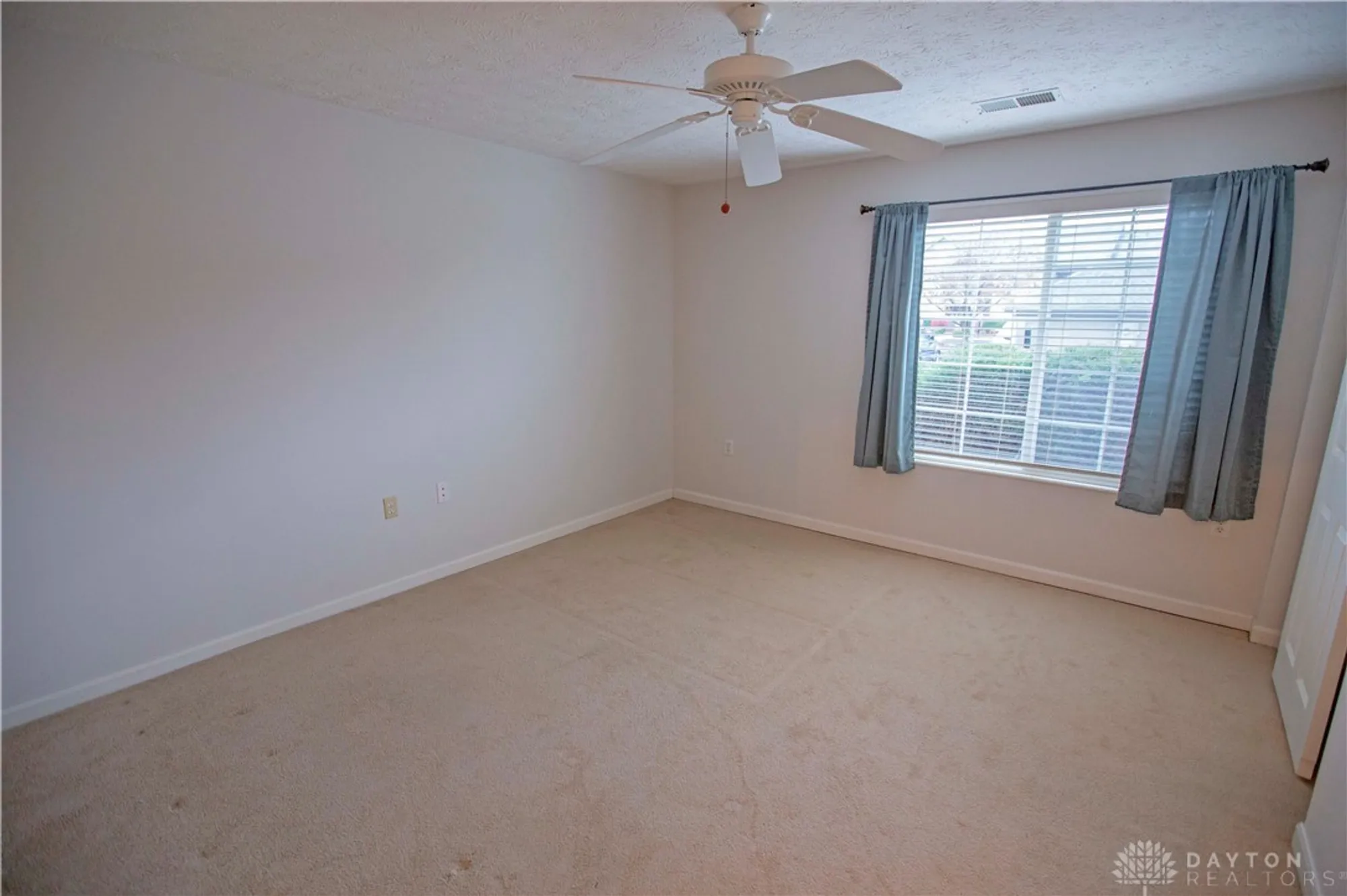 Property Slideshow image 18 of 36 | 1875 waterstone blvd apt 101, Miamisburg, OH, 45342