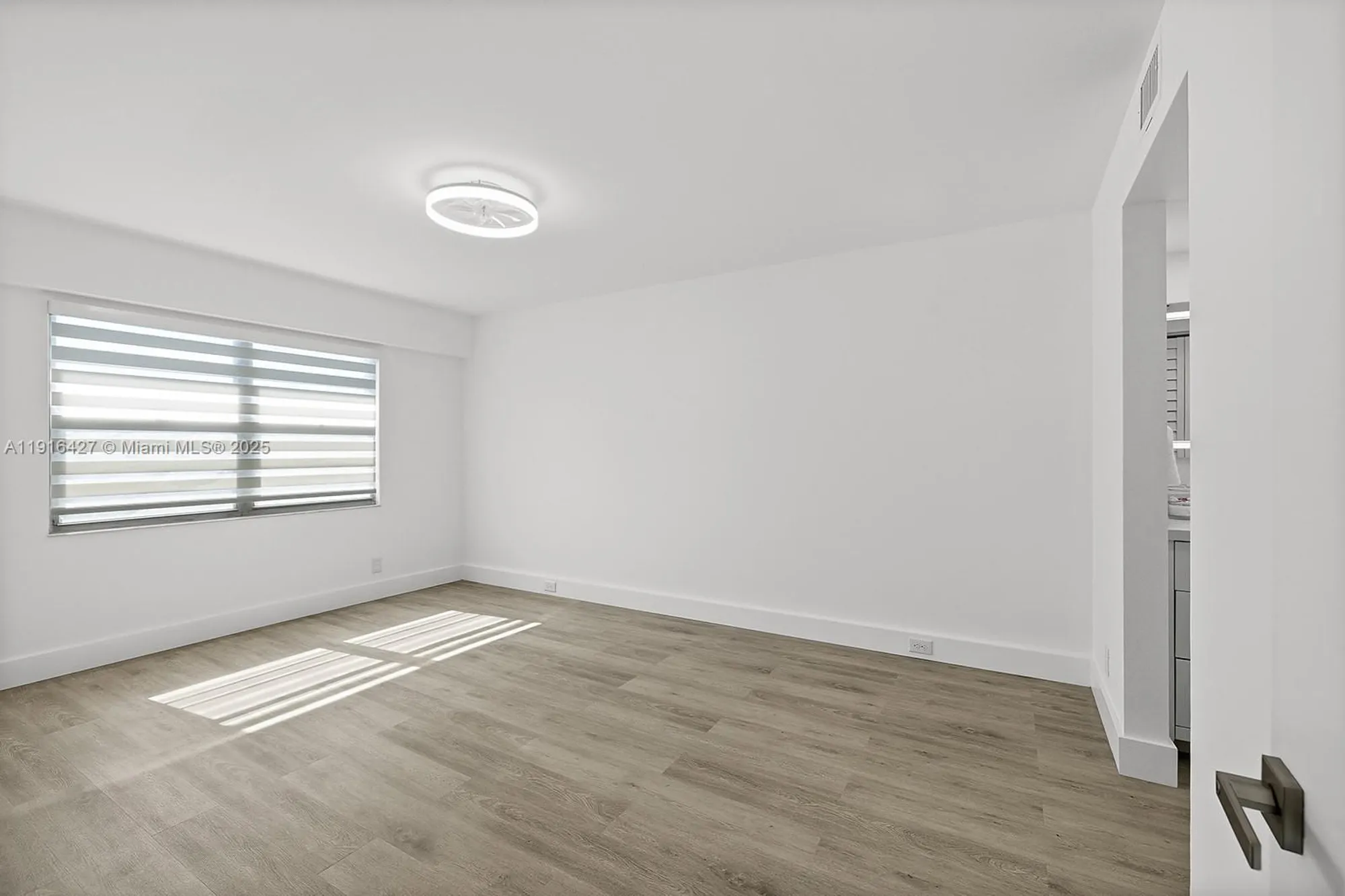 Property Slideshow image 14 of 28 | 12500 sw 5th ct apt m410, Pembroke Pines, FL, 33027