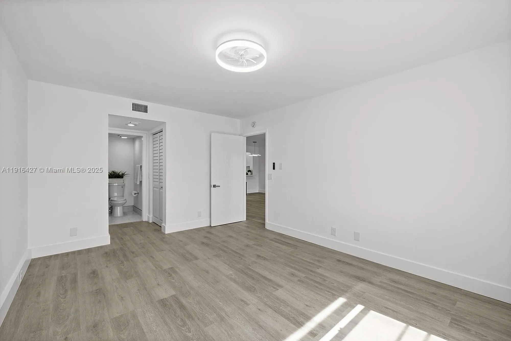 Property Slideshow image 16 of 28 | 12500 sw 5th ct apt m410, Pembroke Pines, FL, 33027