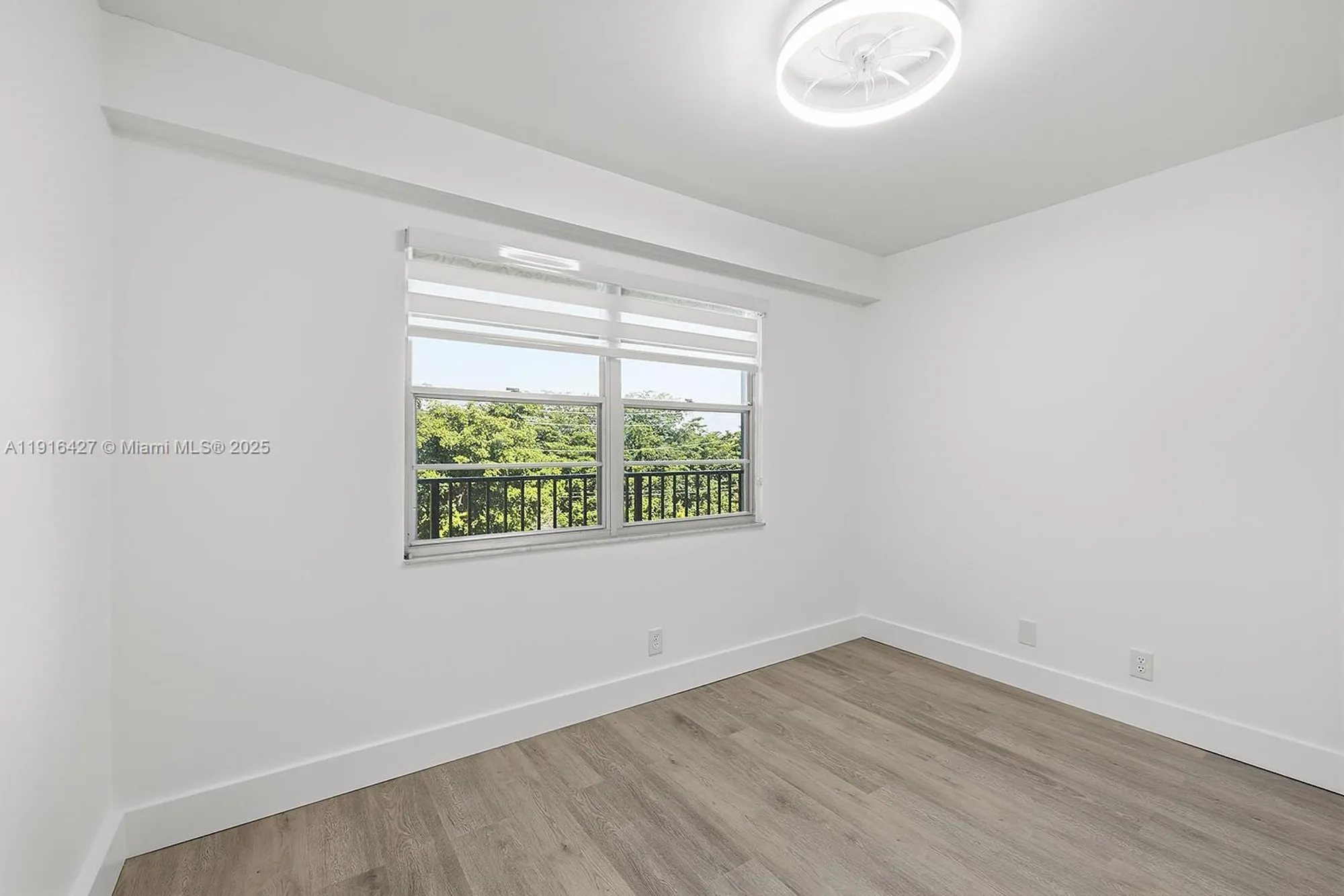 Property Slideshow image 17 of 28 | 12500 sw 5th ct apt m410, Pembroke Pines, FL, 33027
