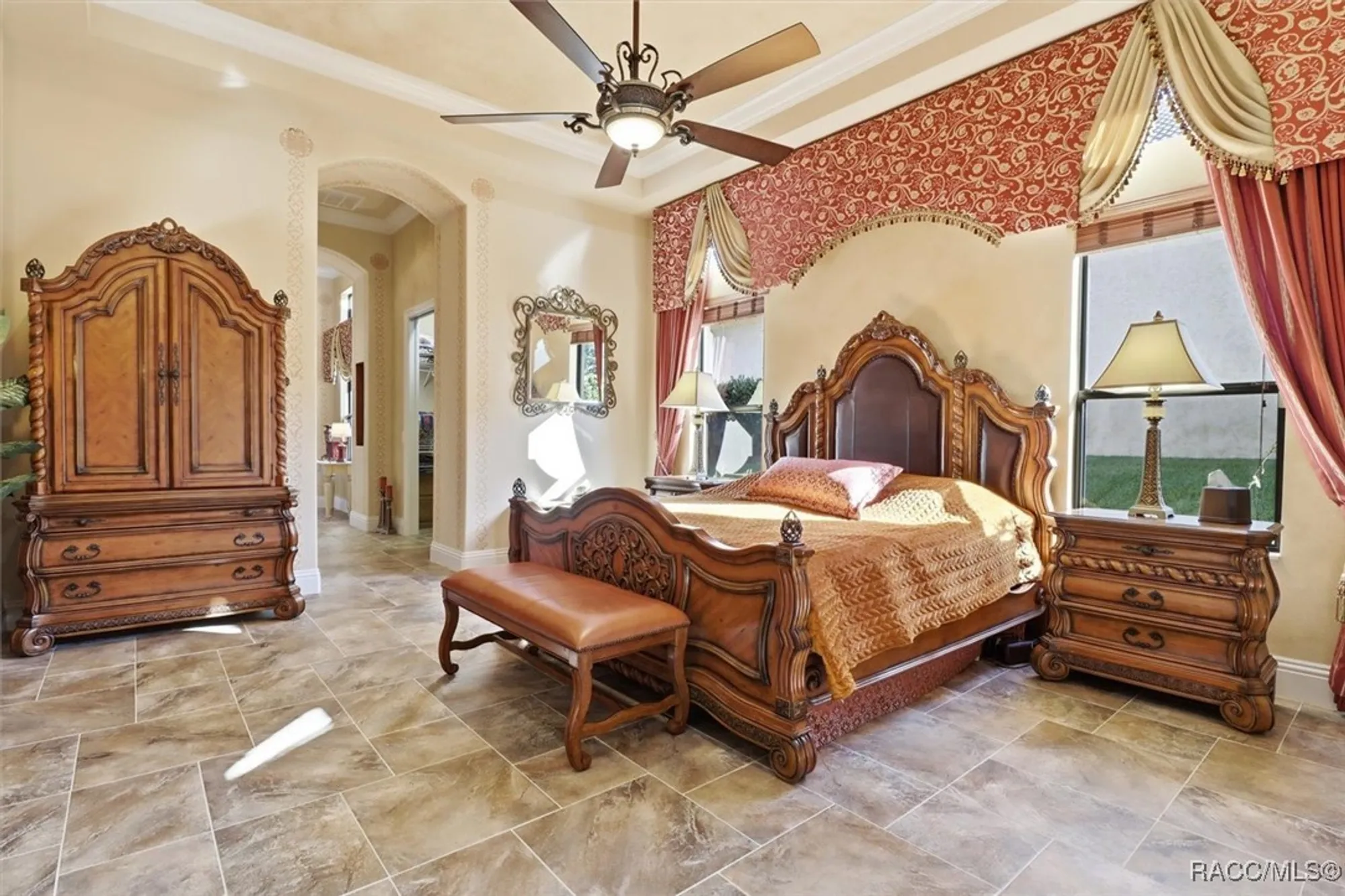 Property Slideshow image 27 of 88 | 1404 n ridge meadow path, Hernando, FL, 34442