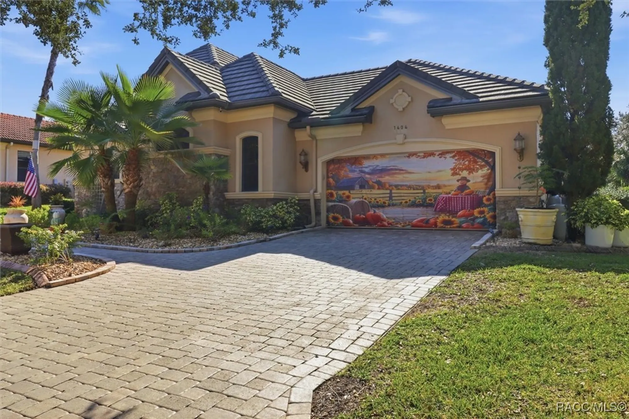 Property Slideshow image 4 of 88 | 1404 n ridge meadow path, Hernando, FL, 34442