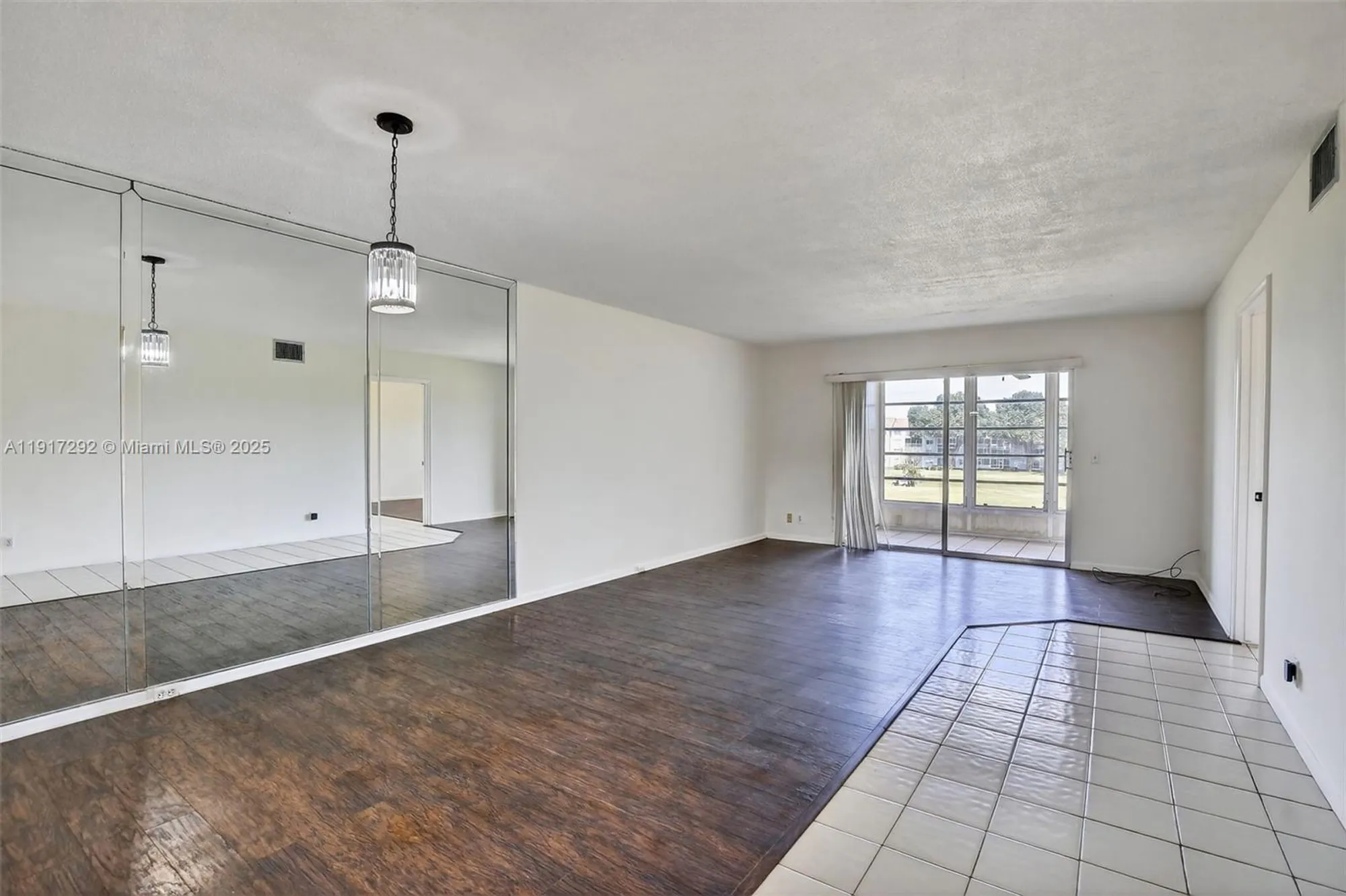 Property Slideshow image 10 of 33 | 701 sw 128th ave apt 310f, Pembroke Pines, FL, 33027