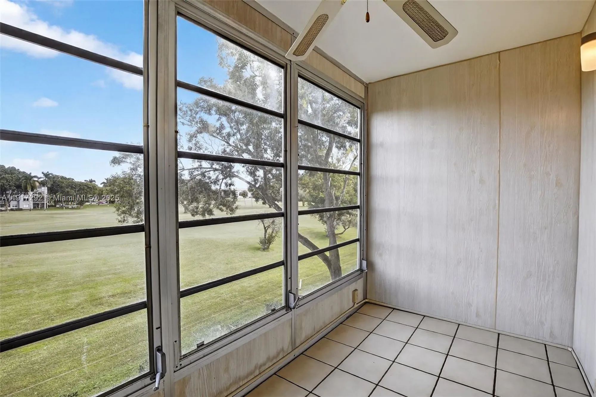 Property Slideshow image 26 of 33 | 701 sw 128th ave apt 310f, Pembroke Pines, FL, 33027