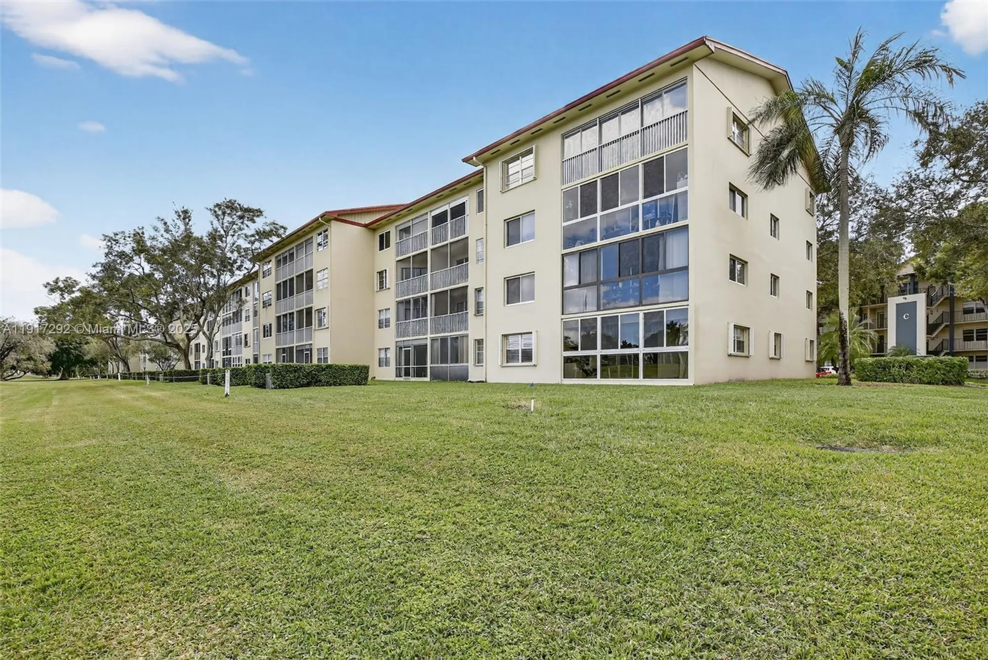 Property Slideshow image 32 of 33 | 701 sw 128th ave apt 310f, Pembroke Pines, FL, 33027