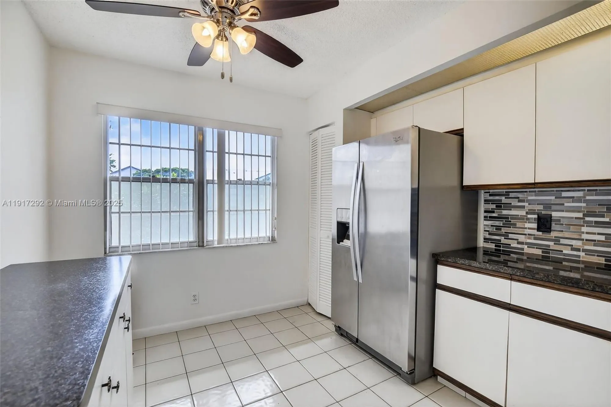 Property Slideshow image 7 of 33 | 701 sw 128th ave apt 310f, Pembroke Pines, FL, 33027
