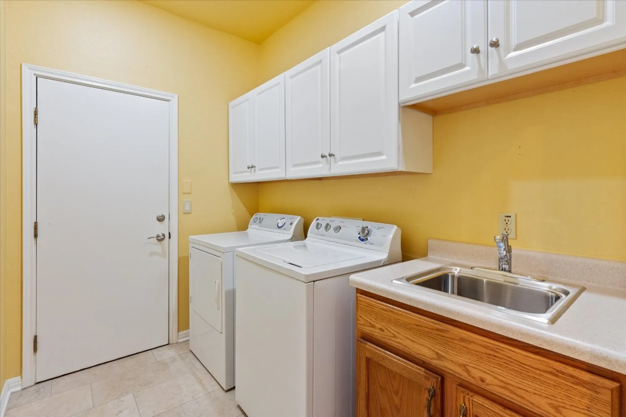 Property Slideshow image 20 of 29 | 121 double fire trl, Georgetown, TX, 78633